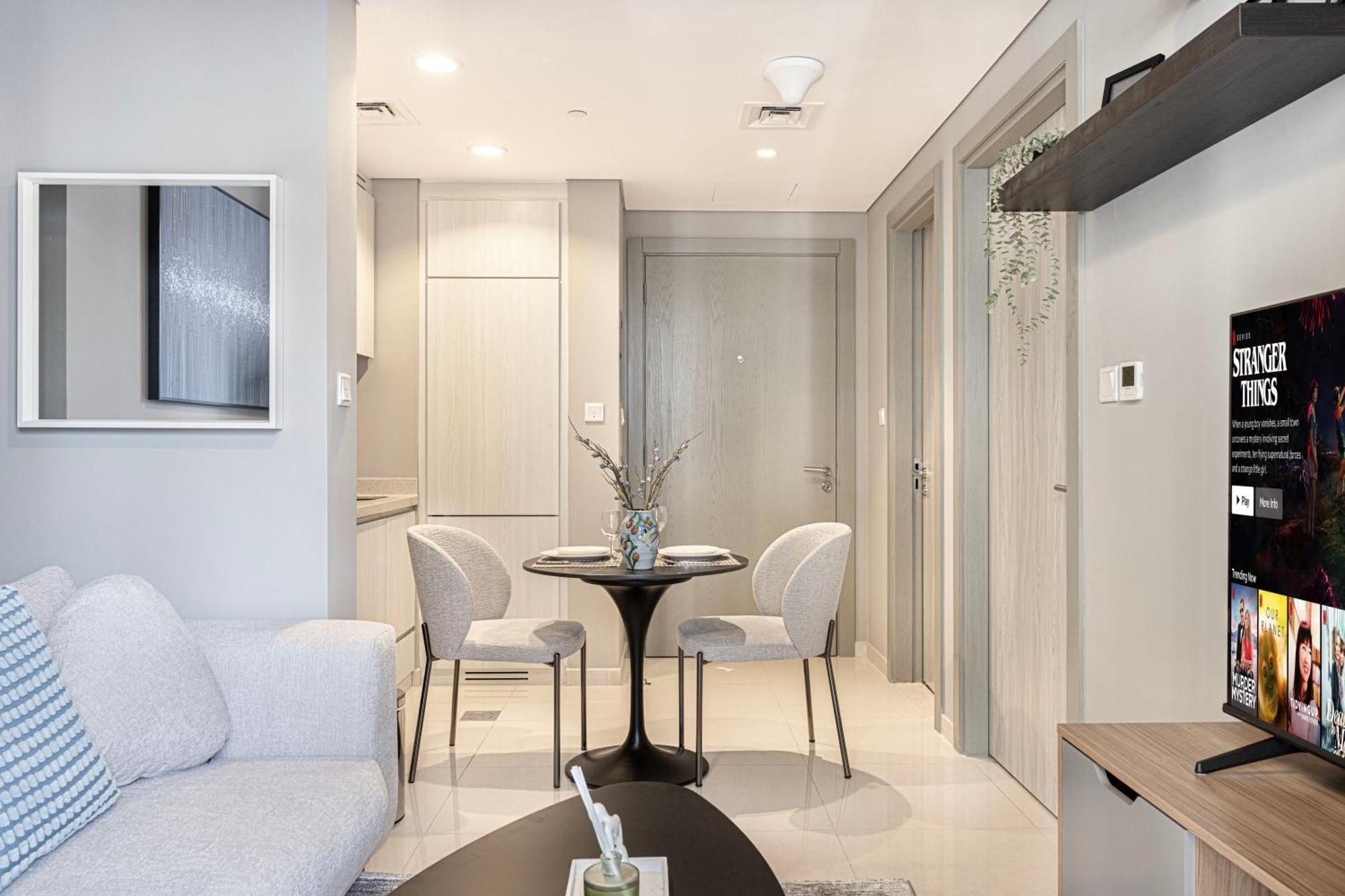 Stunning 1br With View - Zada Tower, Business Bay Apartamento