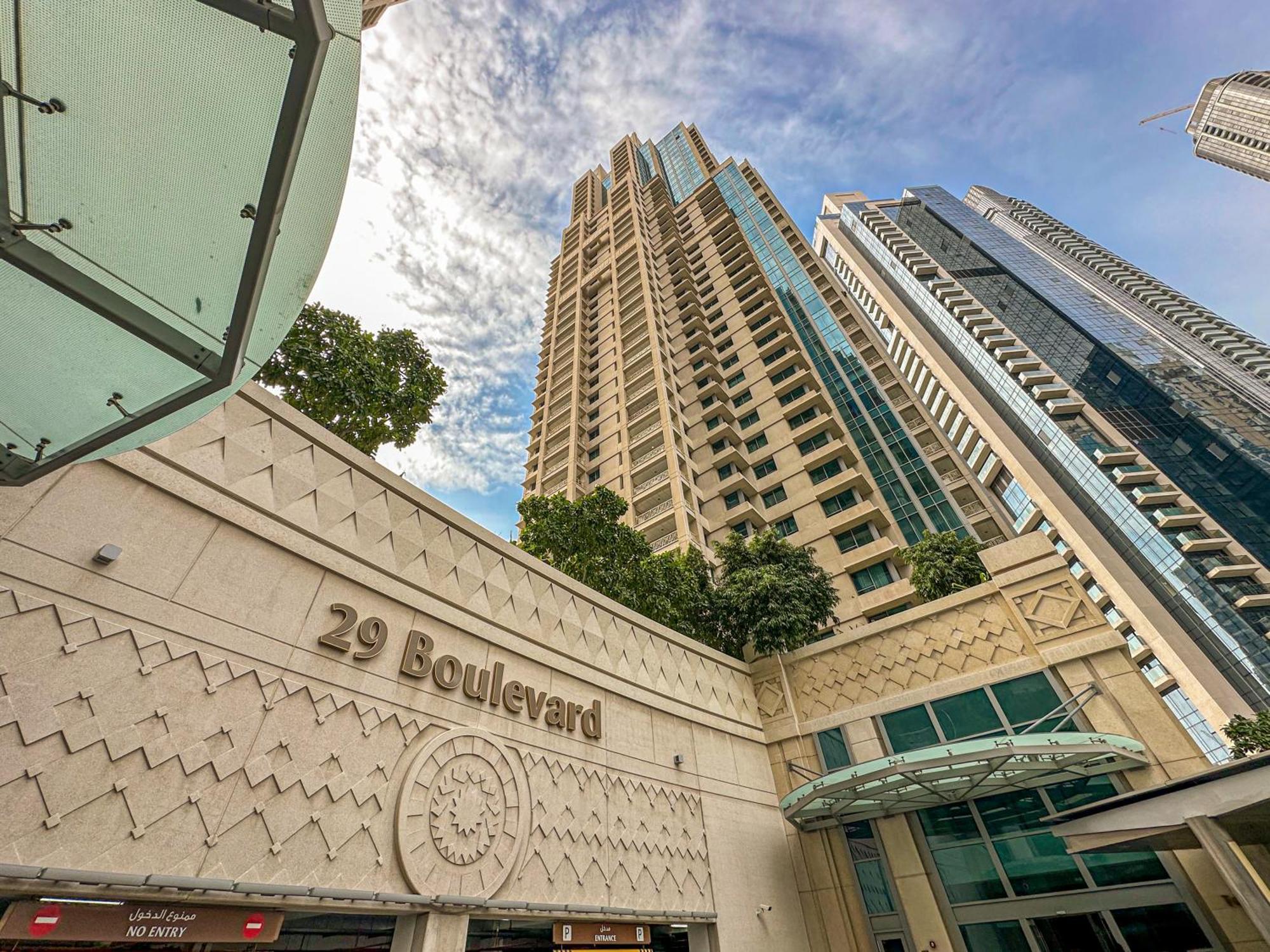 Higuests - Exclusive Downtown 1br At 29 Boulevard Lejlighed