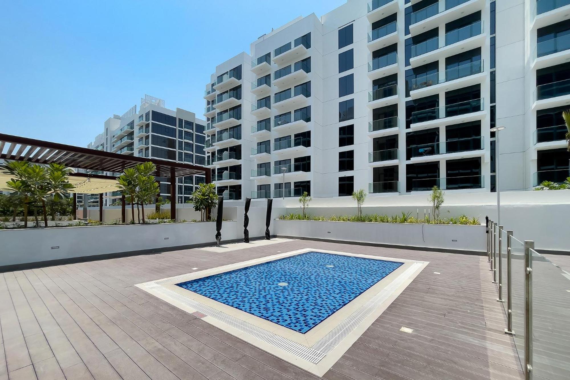 Charming аpartments At Azizi Riviera *