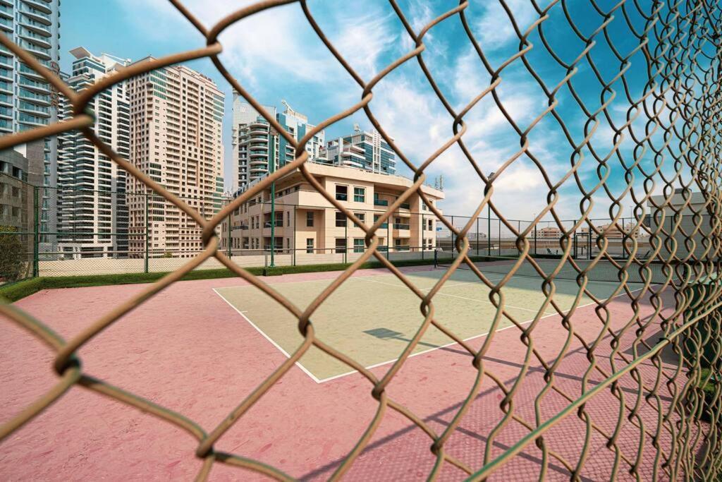 Classic Charm A With Iconic Marina Views Apartamento