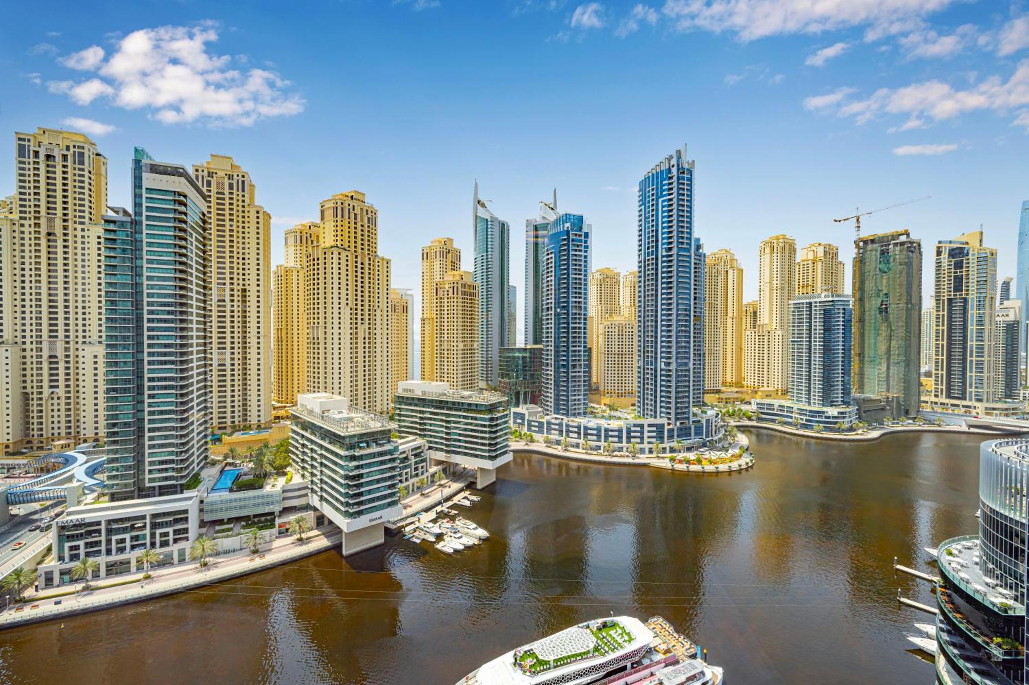 Poshy 1br W Marina Bay View Next To Marina Mall * Dubai