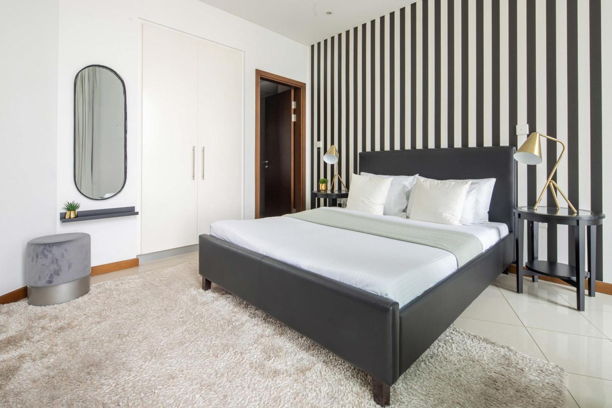 Frank Porter - Marsa Plaza Appartement
