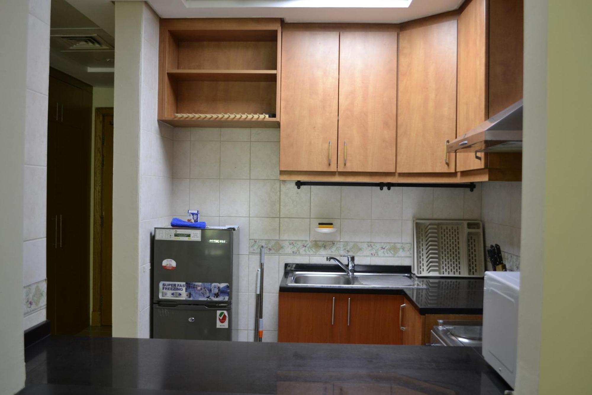 Appartamento Stunning Close To Metro Dubai