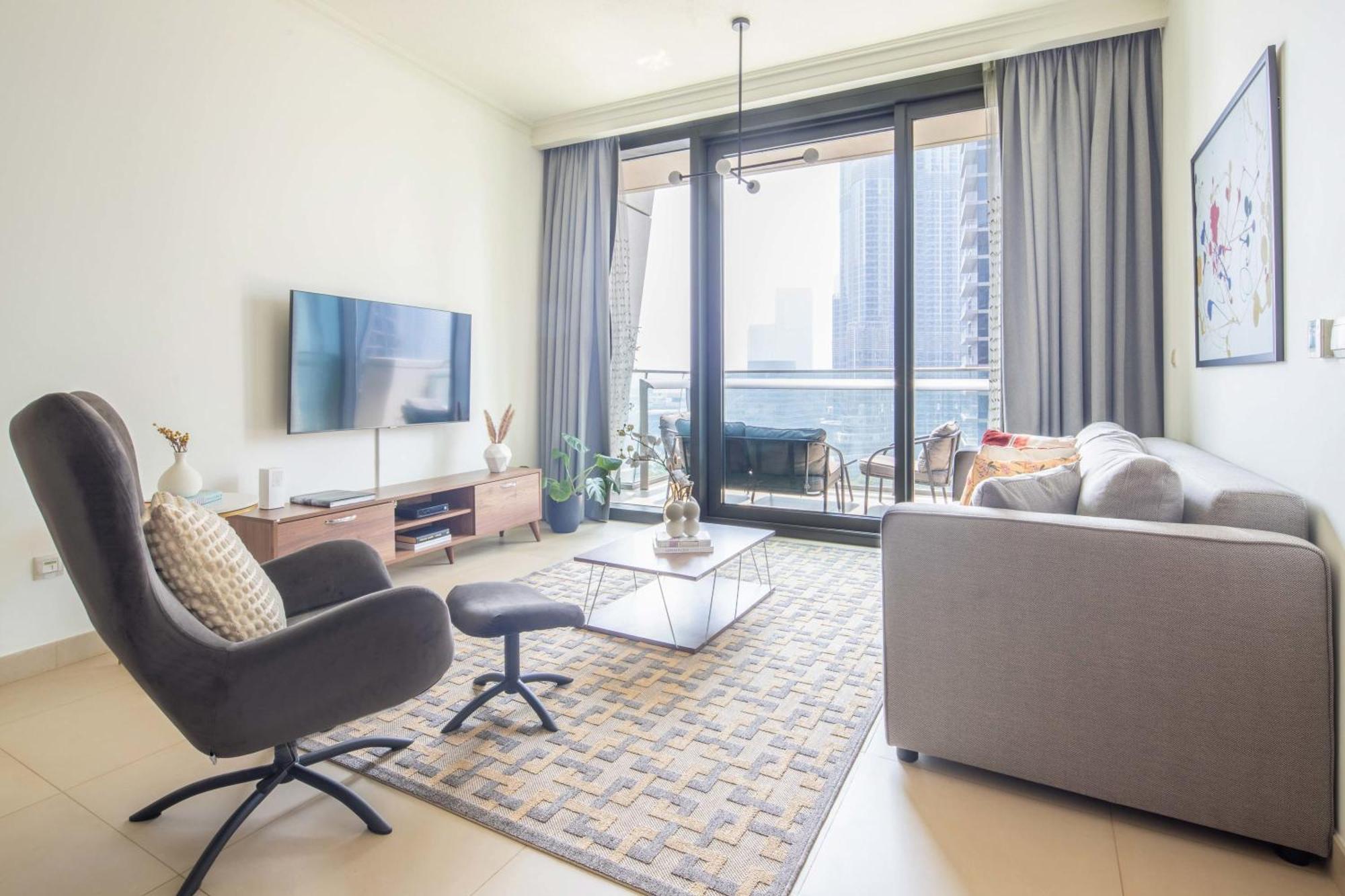 Frank Porter - Burj Vista Tower 2 Appartement *