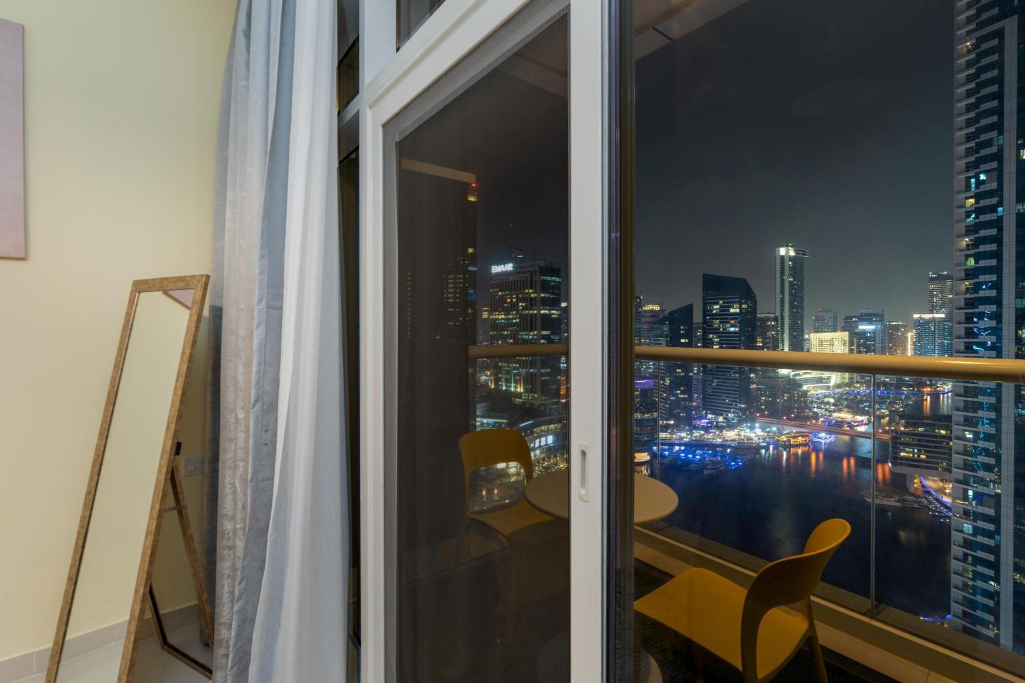 Apartamento Continental Tower 2bhk - Vigor Dubai