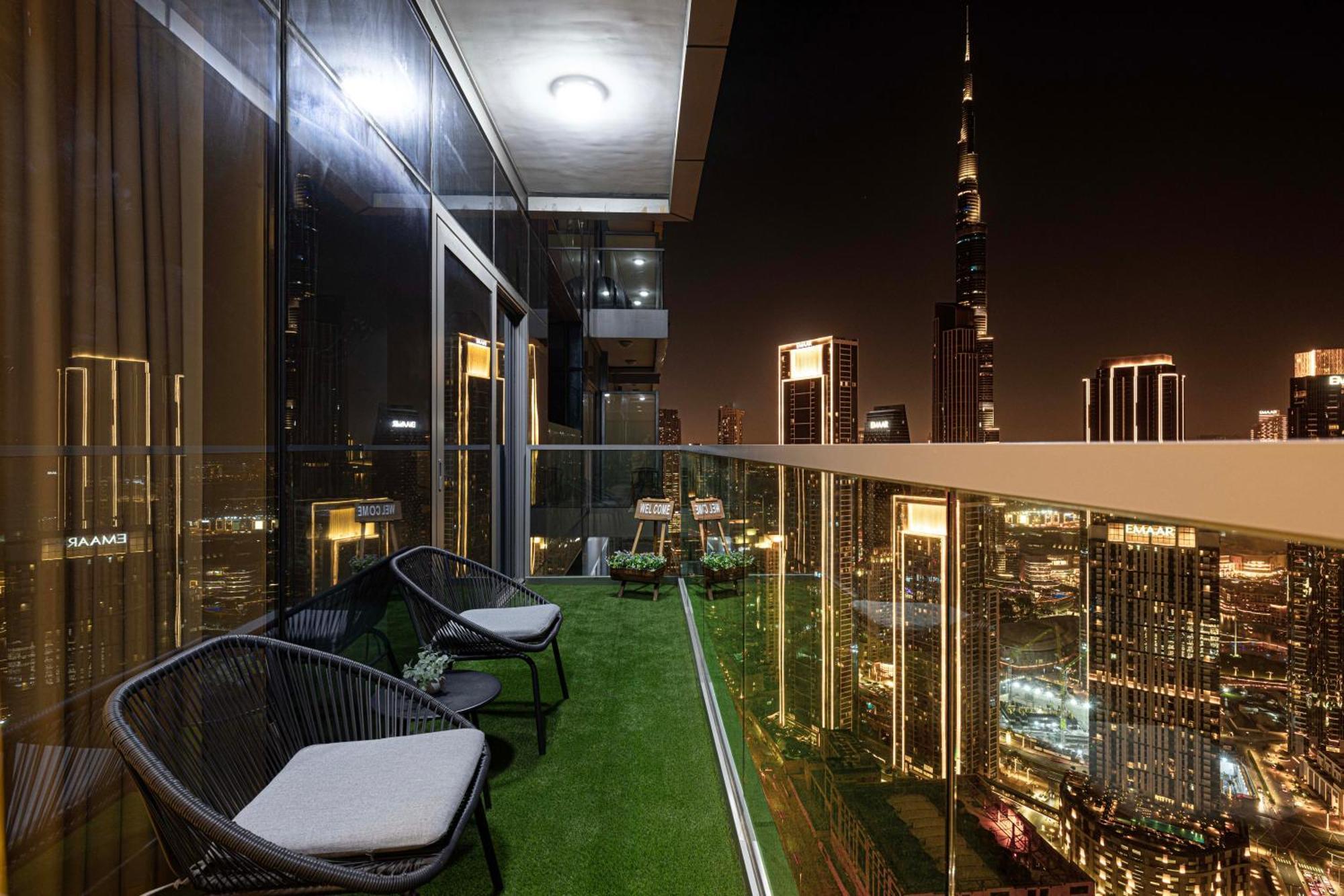 Paramount Midtown, Infinity Pool, Burj Skyline Views Appartamento