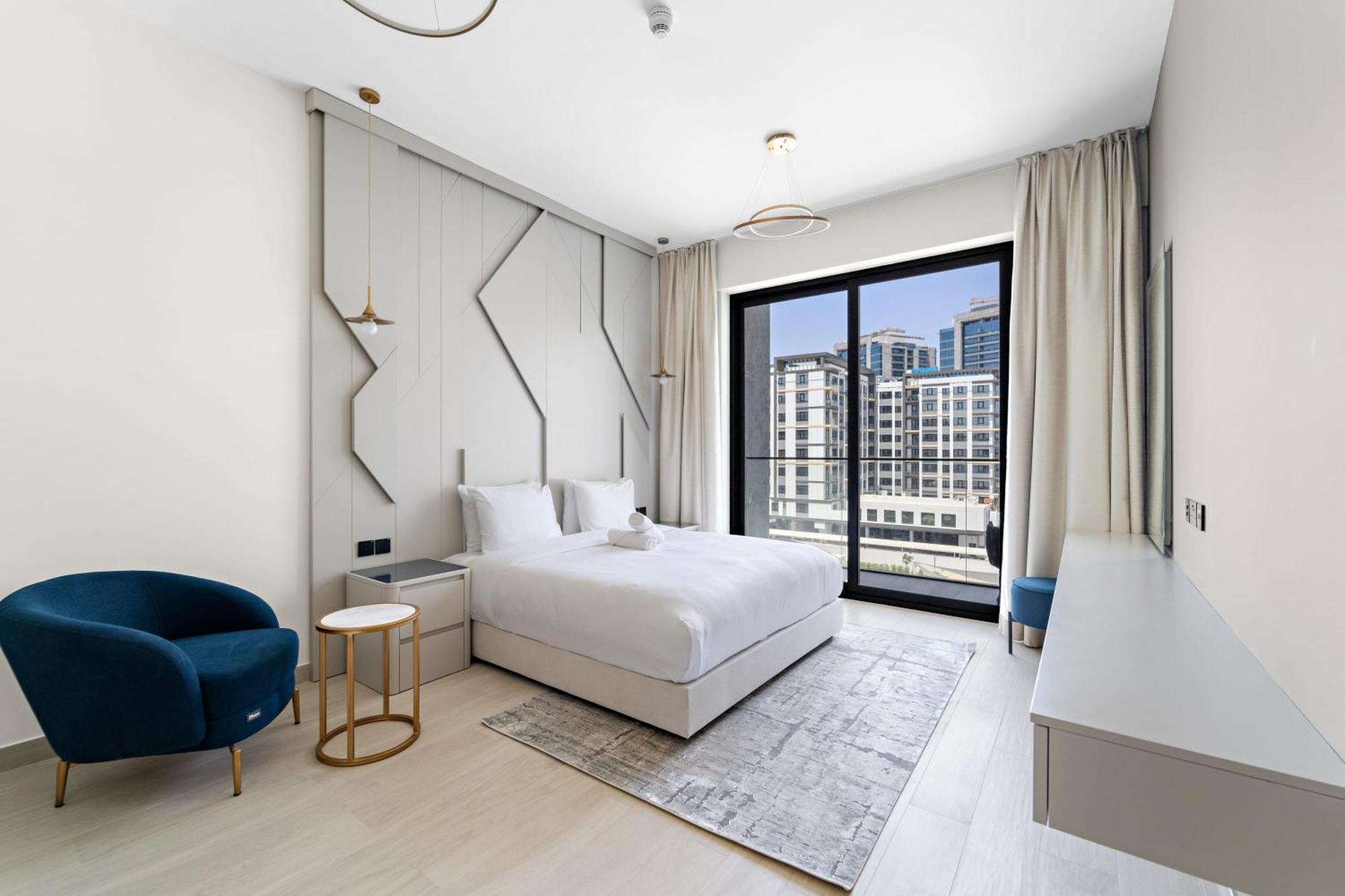 Luxurious 1 Bedroom Retreat With Pool Gym And Game *