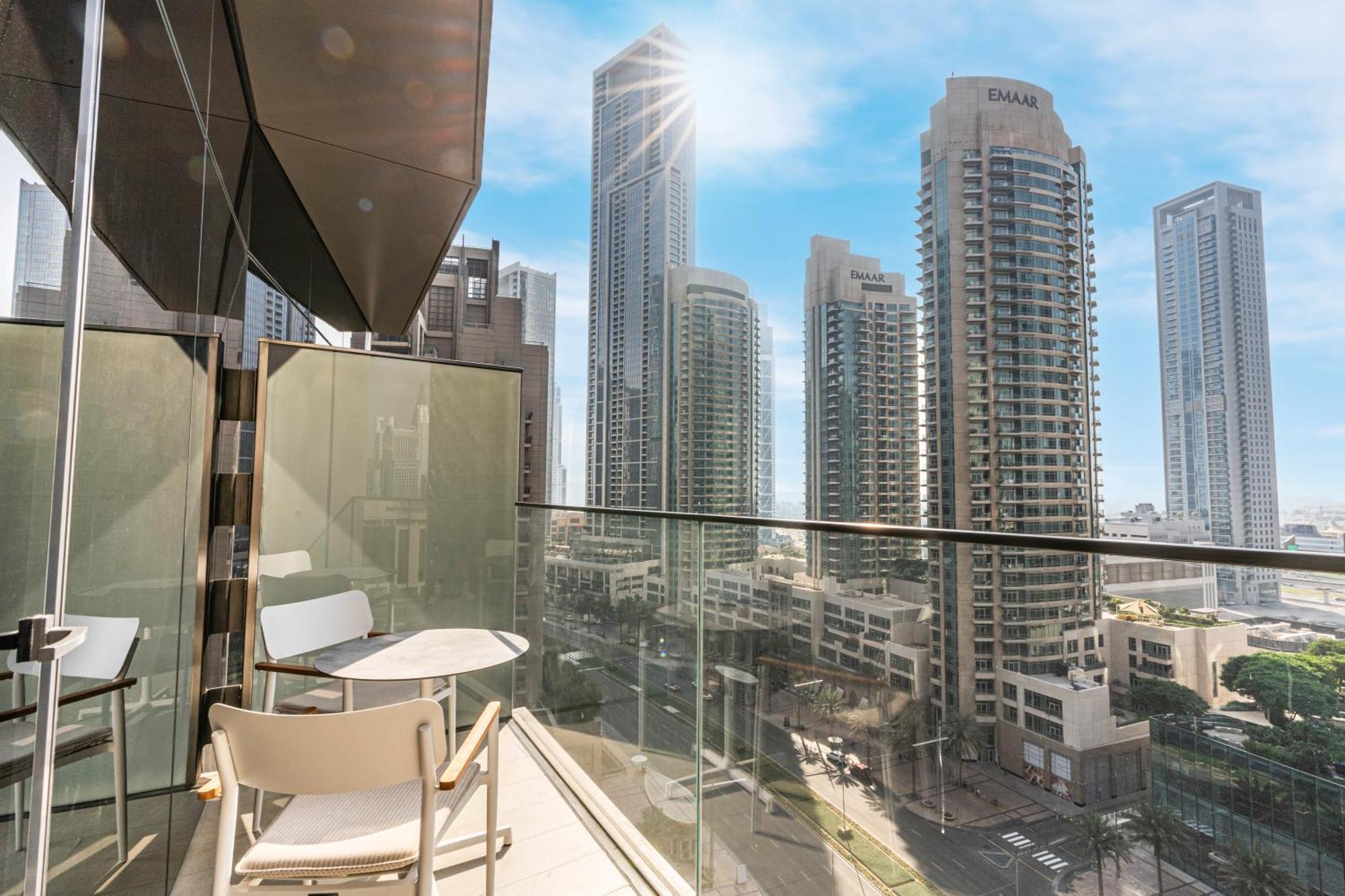 Deluxe Address Opera With Full Sea View