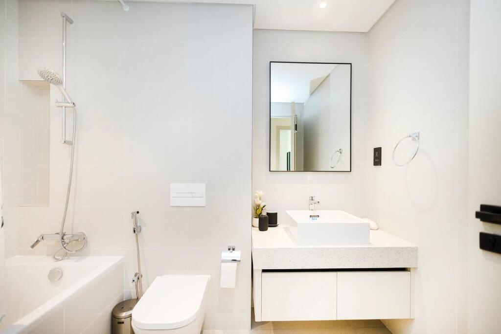 Appartement Cozy 1br At Marina Vista Offering Marina&sea Views 1204 Dubaï
