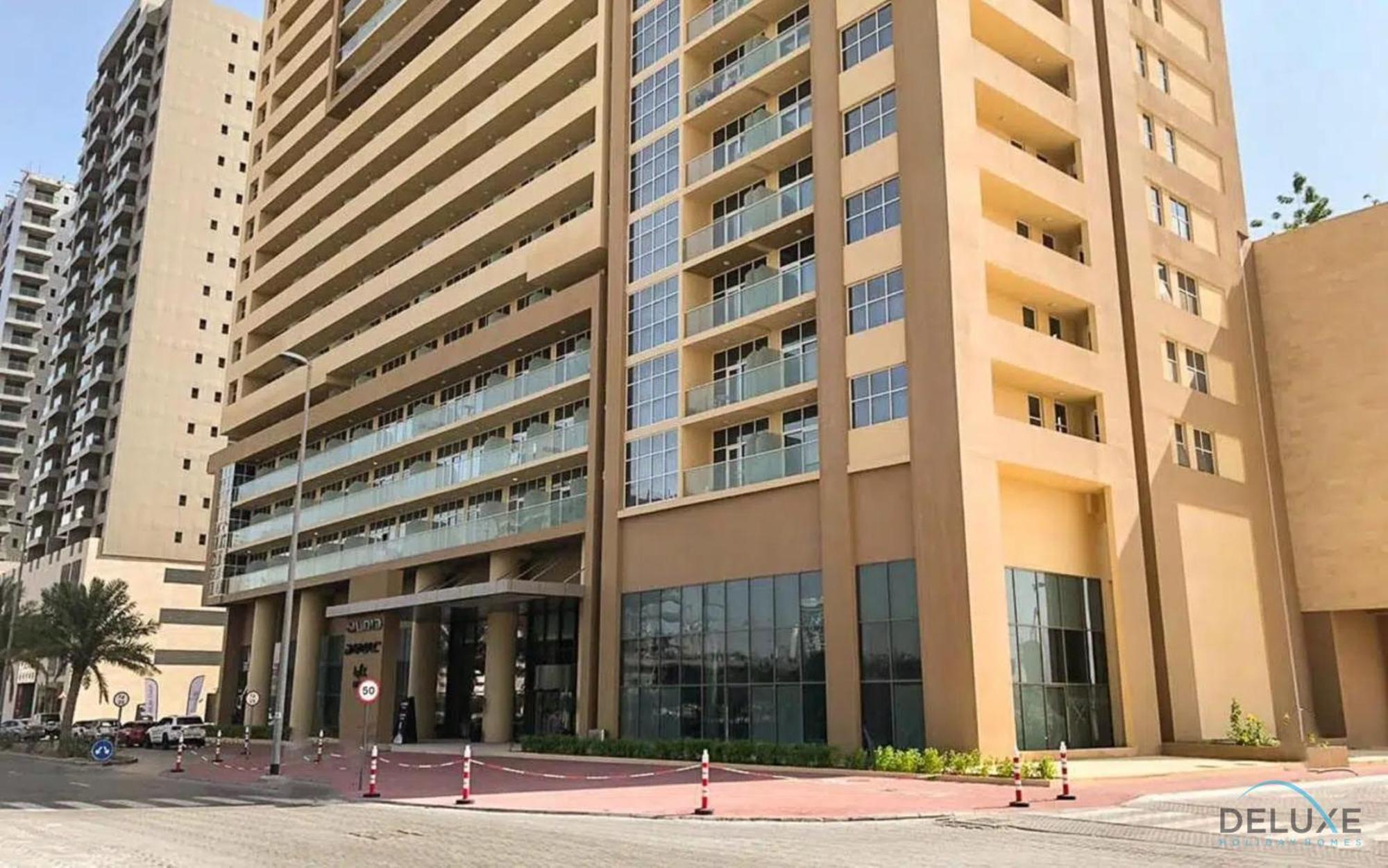 Peaceful At Ghalia, Jumeirah Village Circle By Deluxe Homes