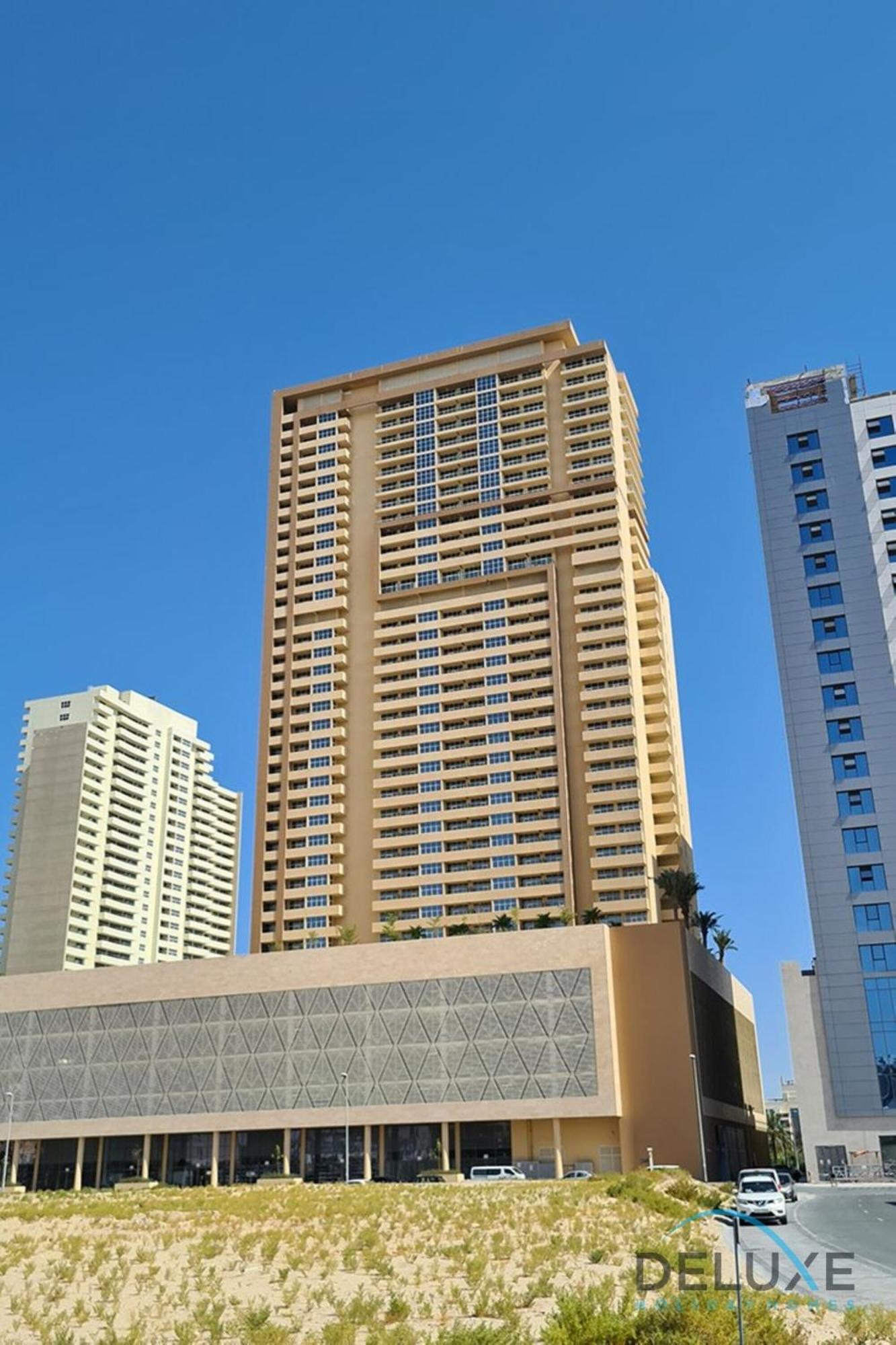 Peaceful At Ghalia, Jumeirah Village Circle By Deluxe Homes Appartement *
