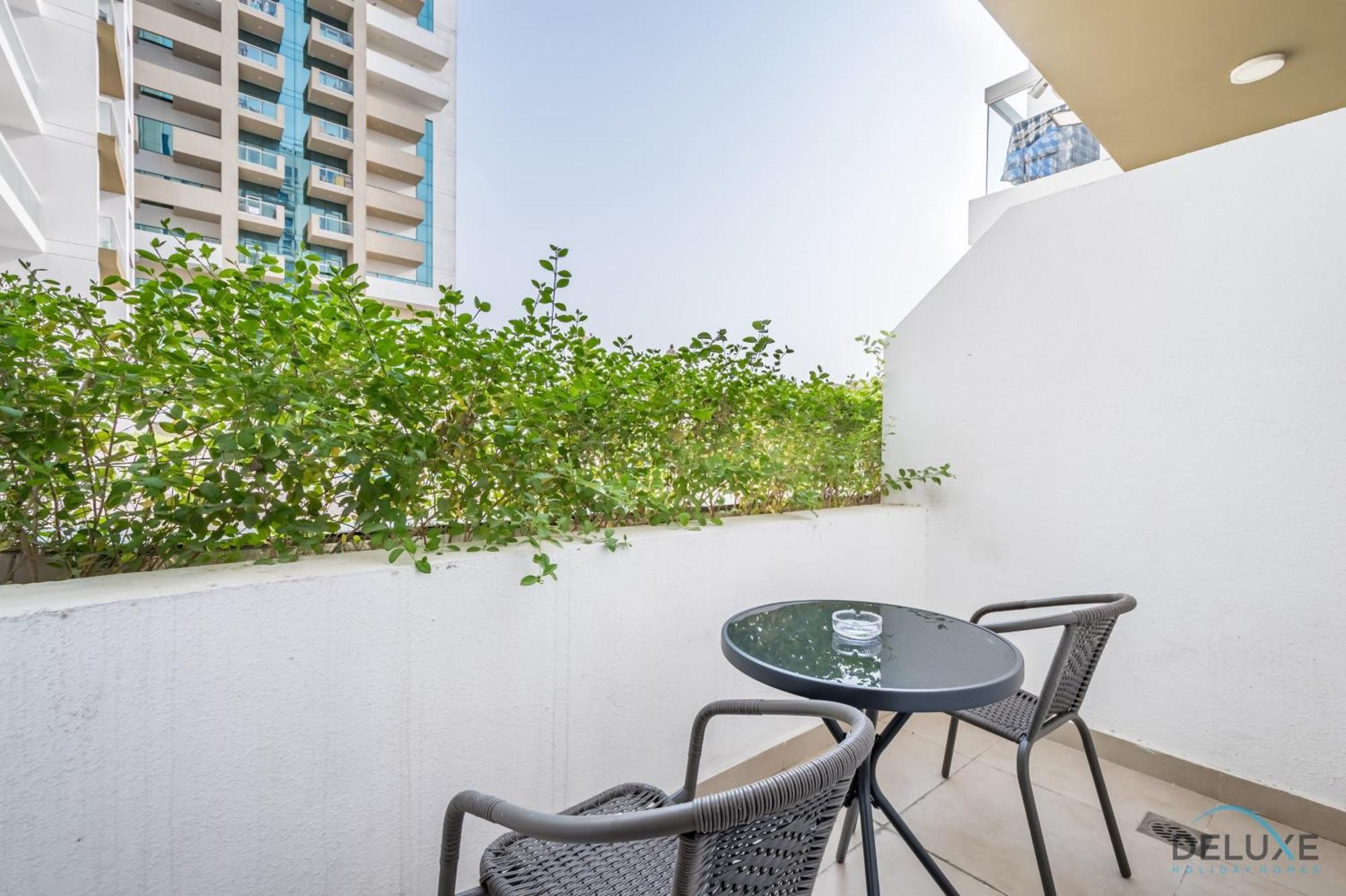 Stunning In Azizi Star , Jebel Ali By Deluxe Homes