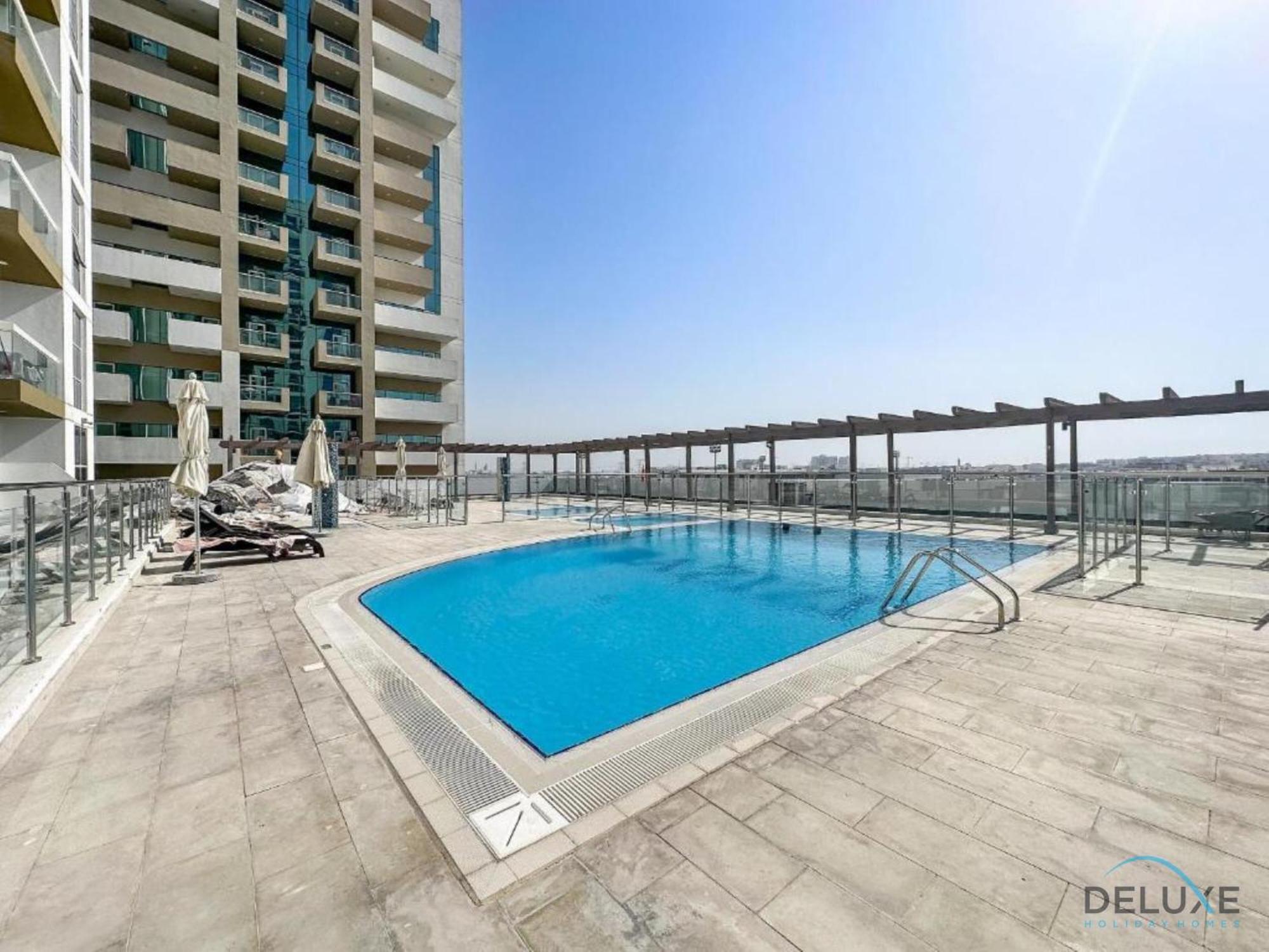 Stunning In Azizi Star , Jebel Ali By Deluxe Homes Apartment *