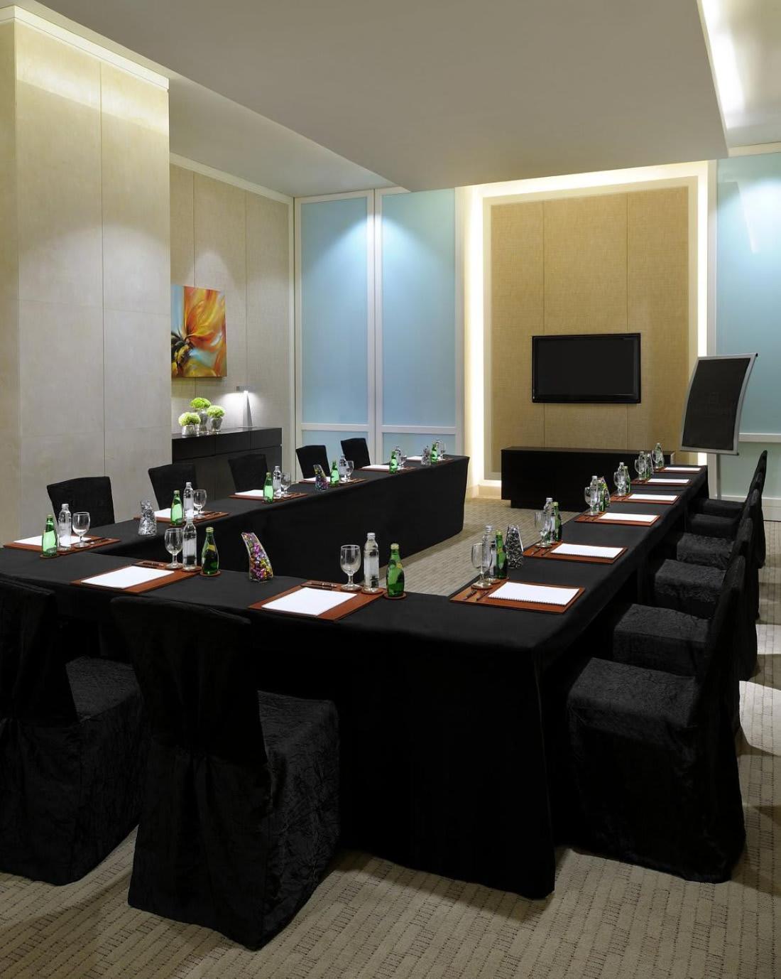 Apartahotel Emaar Residences Fashion Avenue, Formerly Address Mall