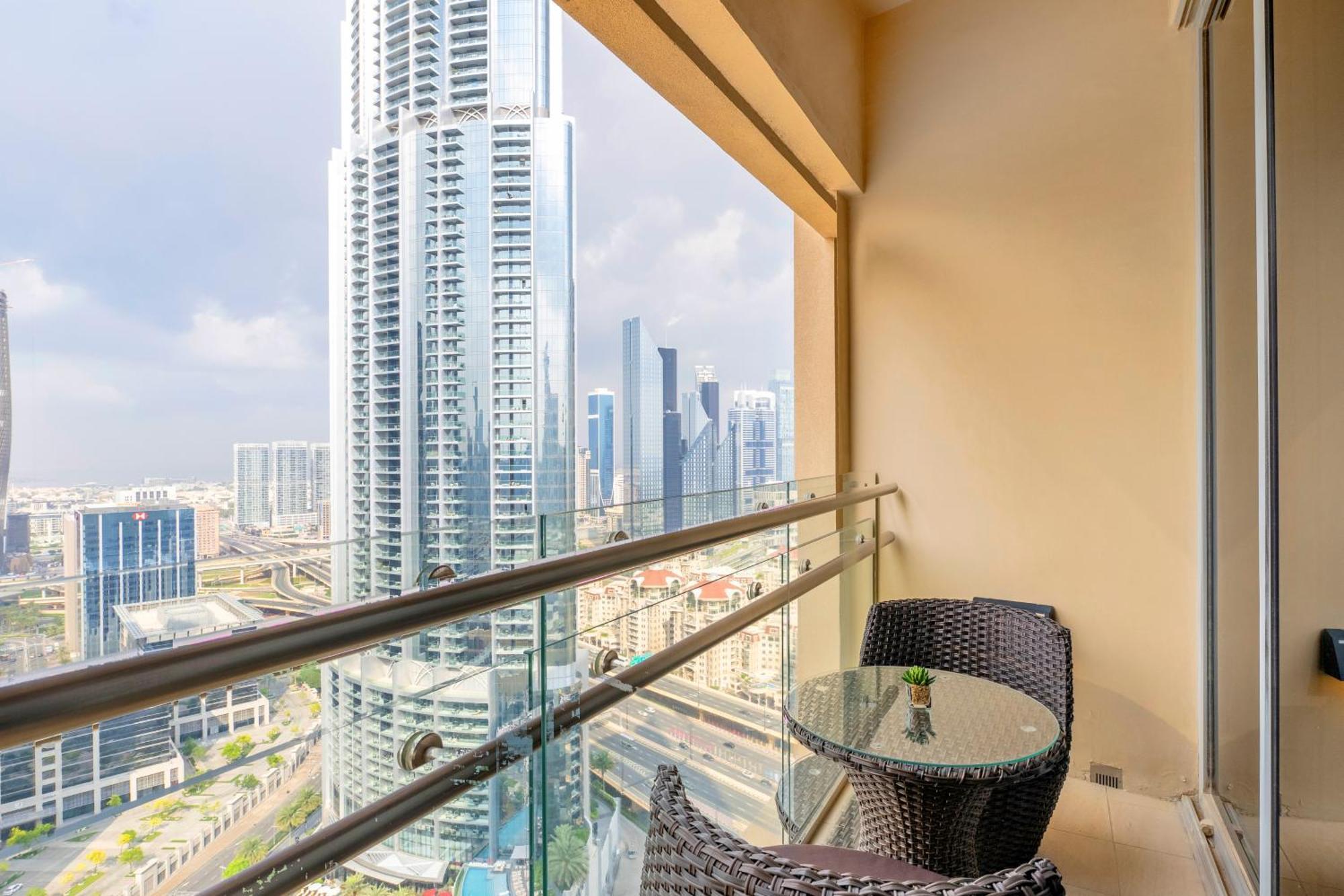 Emaar Residences Fashion Avenue, Formerly Address Mall Apart-hotel