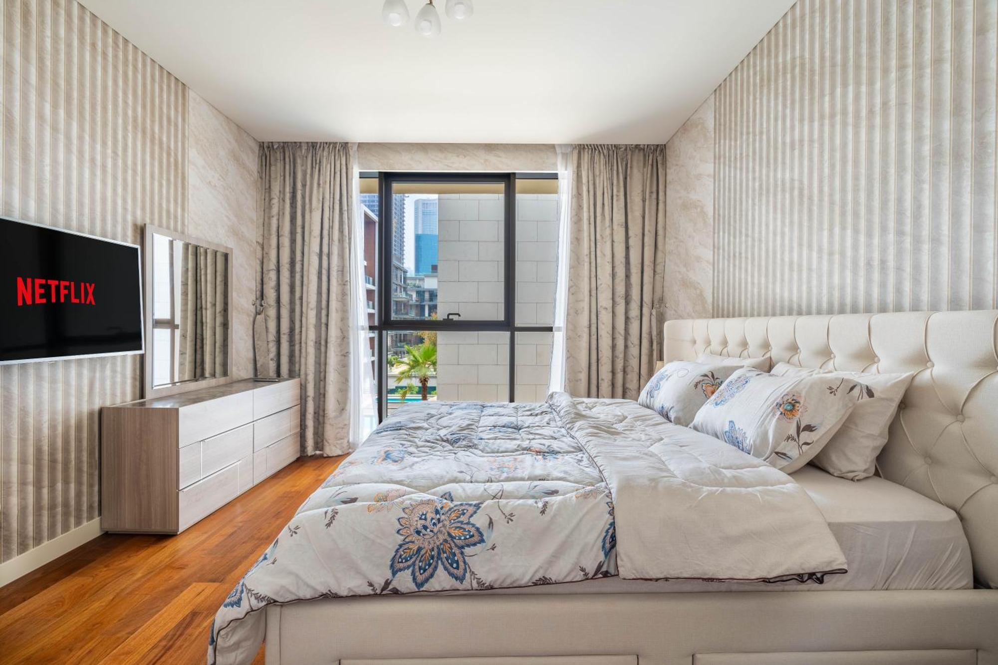 Apartment Walk Specter Dubai