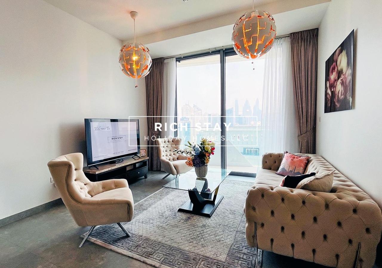 Elegant 2br In Stella Maris, Marina View