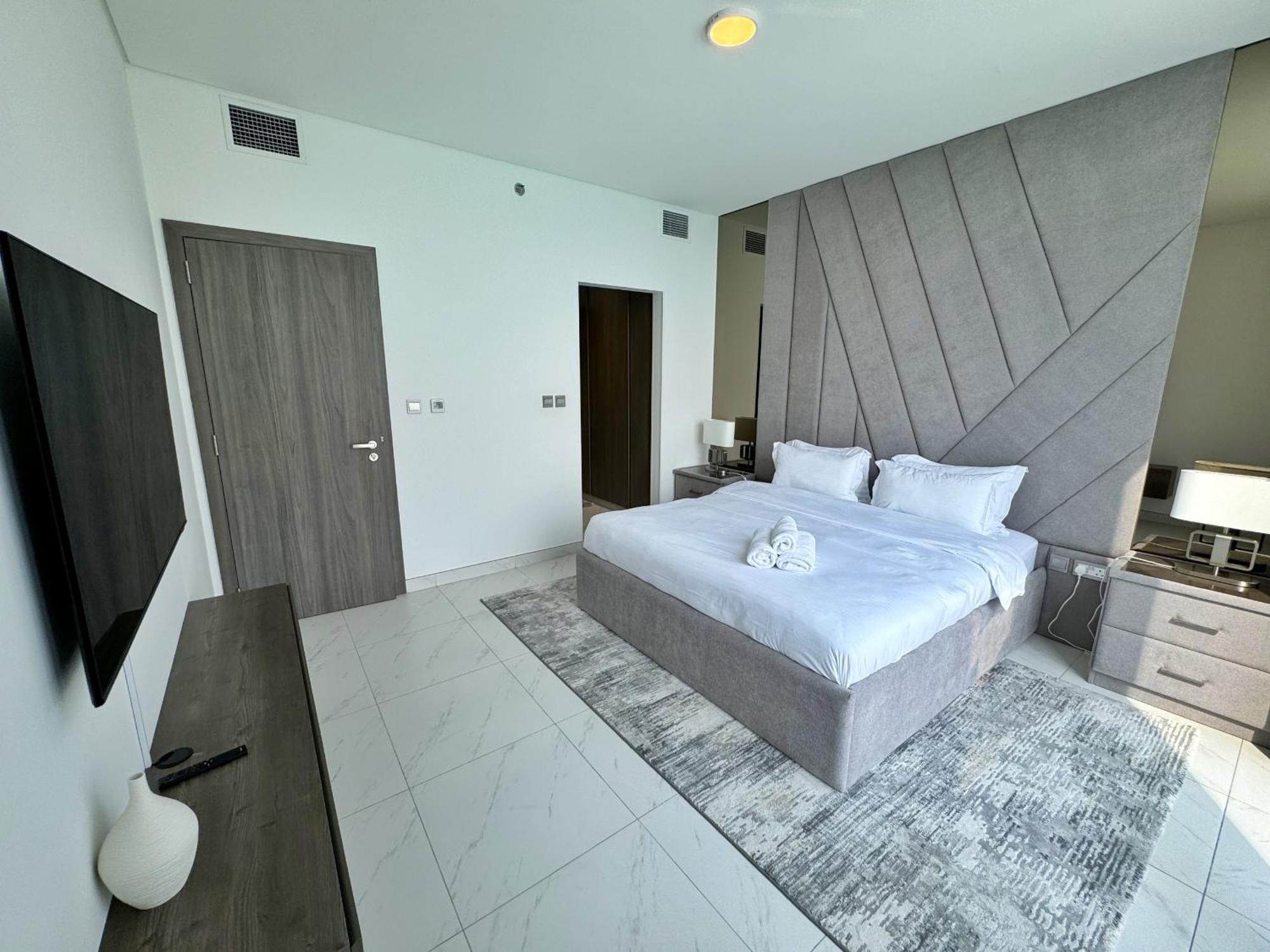 Appartement Panoramic 1br With Crystal Lagoon & Downtown View *