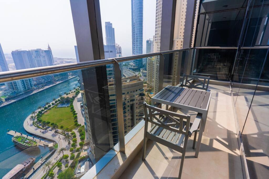 Apartment Sparkle Towers L Spacious 3br L Location