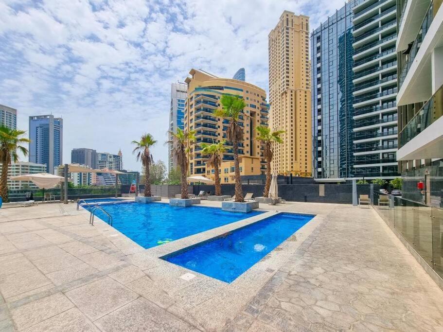 Sparkle Towers L Spacious 3br L Location Apartment