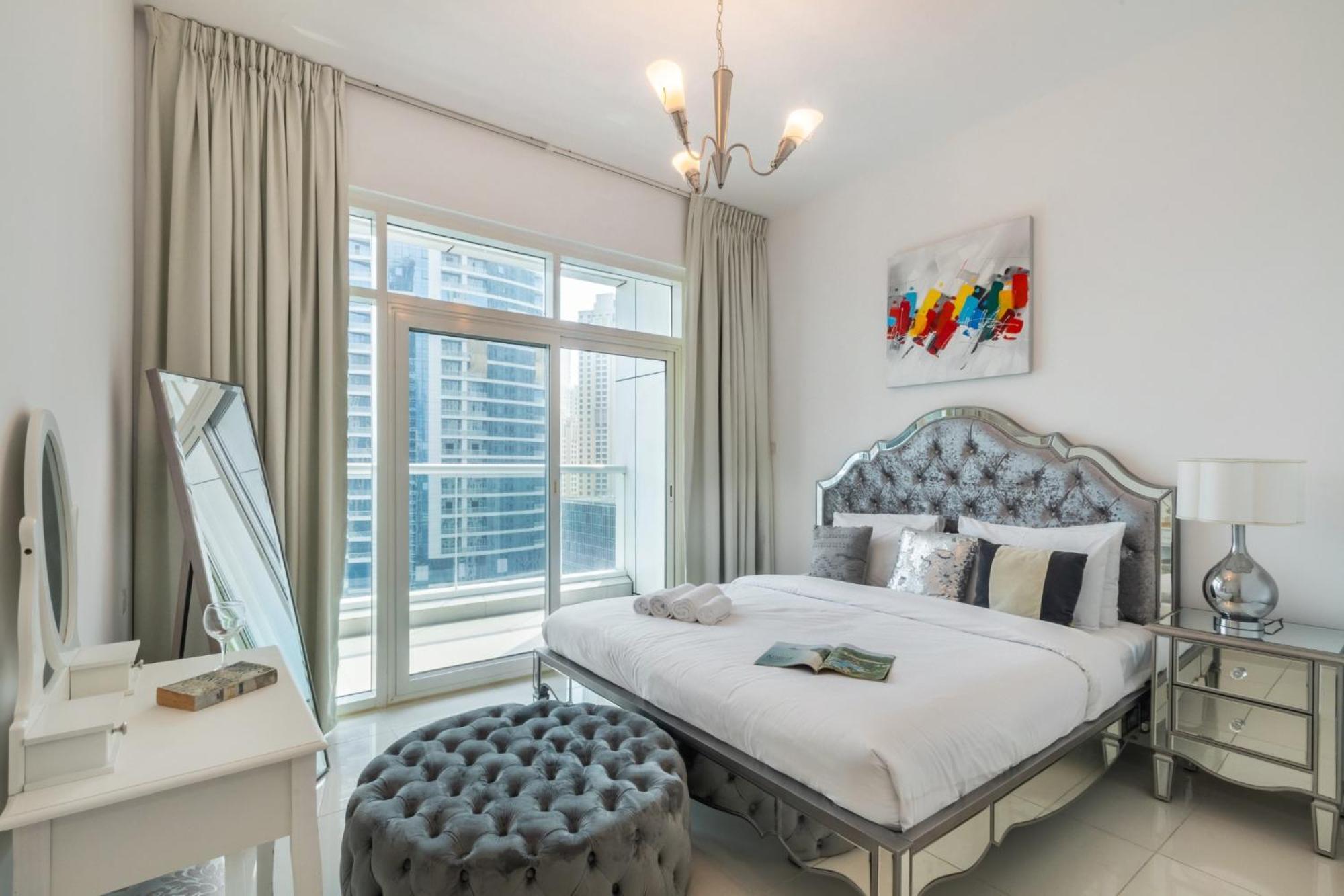 Peaceful Waterfront Marina View Appartement Dubaï