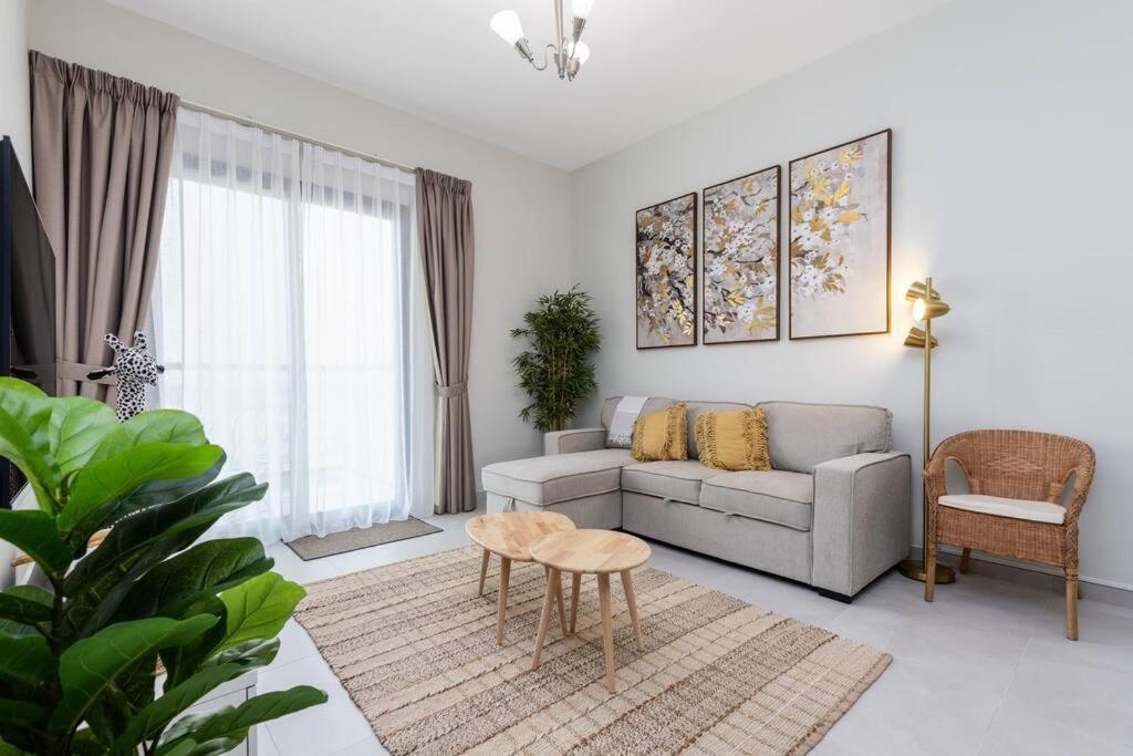Waves - Stylish 1br Close To Img World & Global Village Appartement Dubai