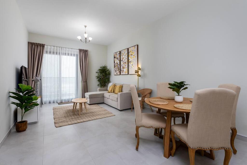 Waves - Stylish 1br Close To Img World & Global Village Appartement Dubai