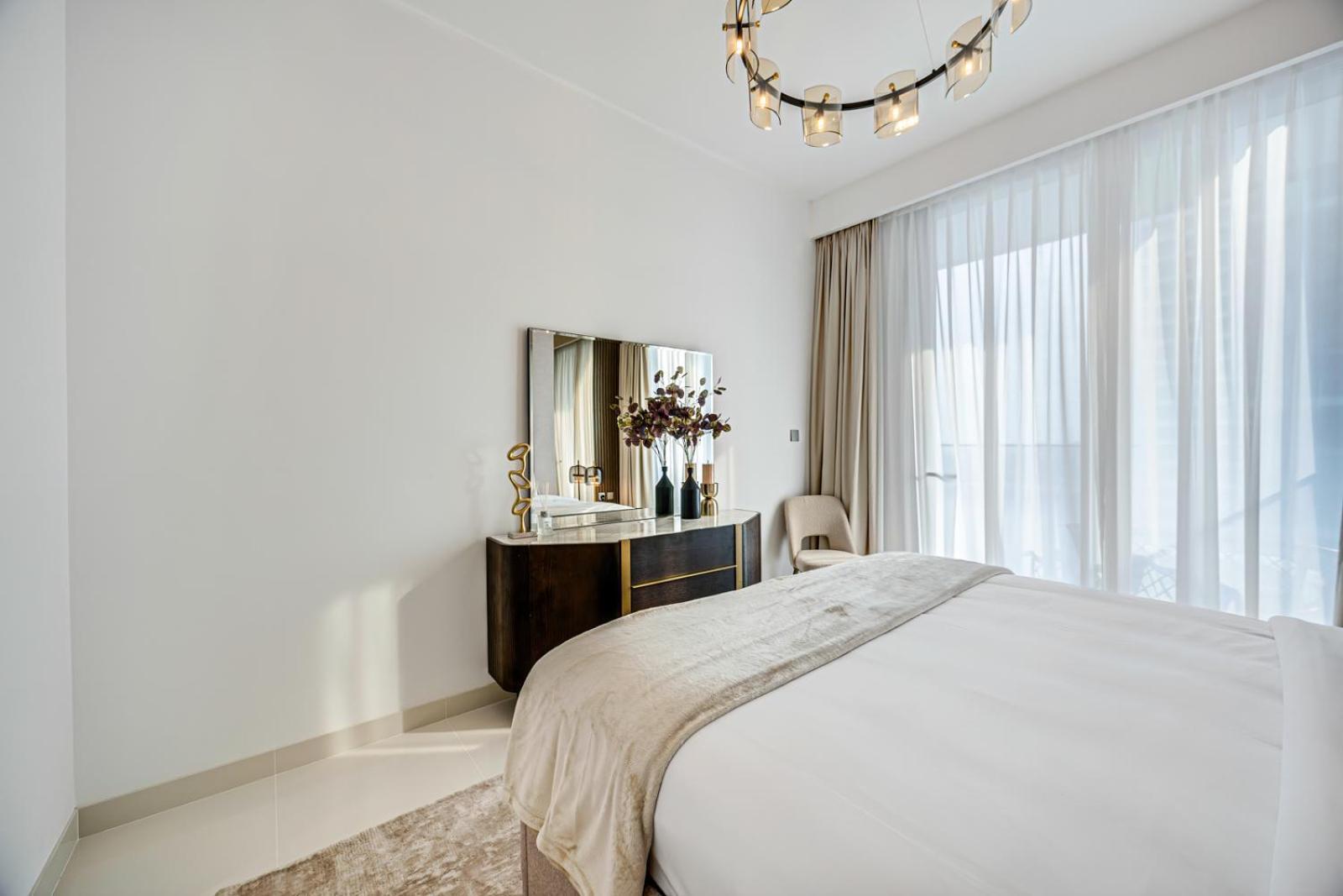 Stunning 2 Bedroom In Emaar Beachfront Appartement Dubaï