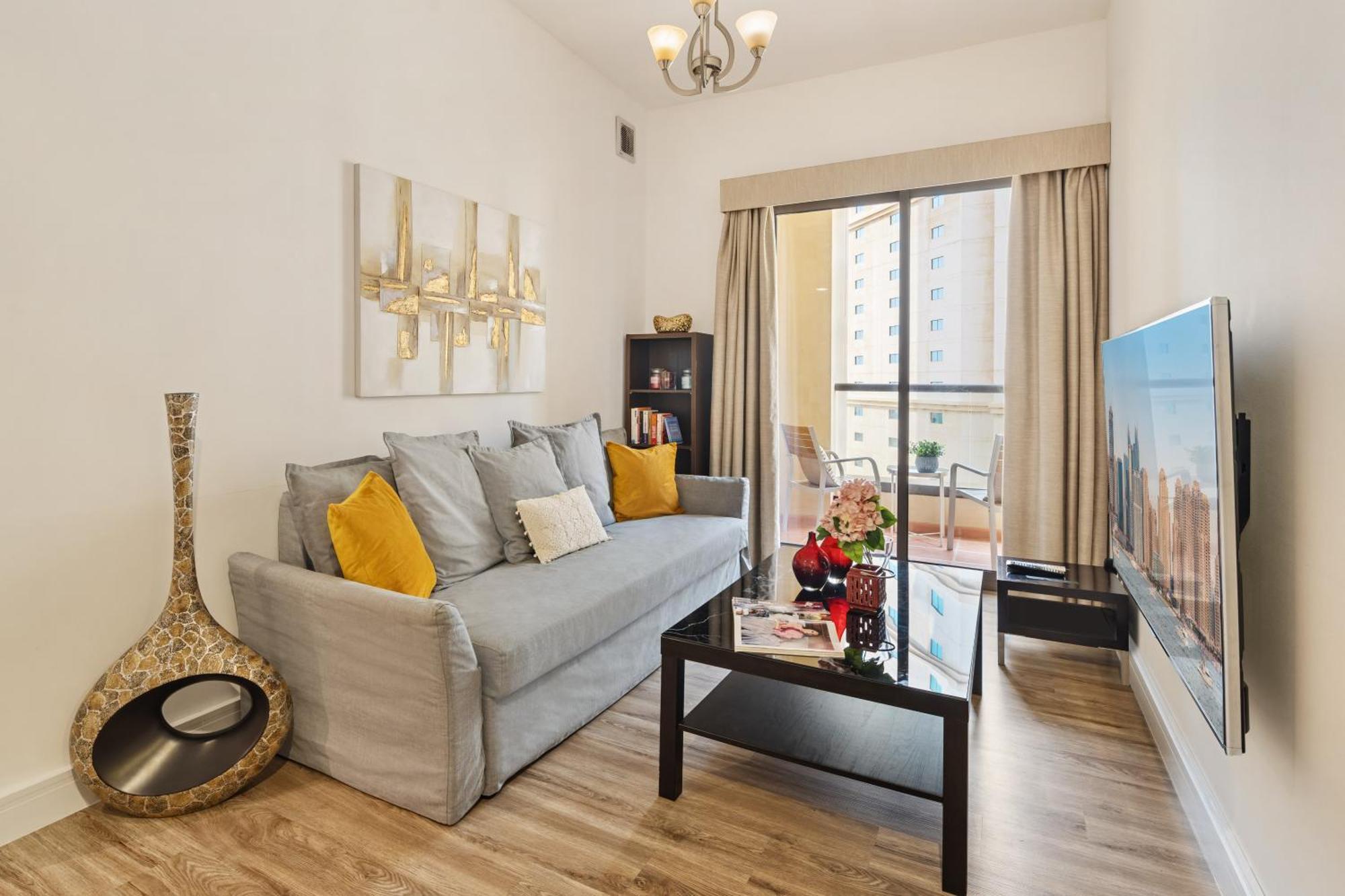La Buena Vida Homes - Modern, Luxe & Spacious 4-bed, Full Kitchen, Near To Beach, Tram & Marina * Dubái