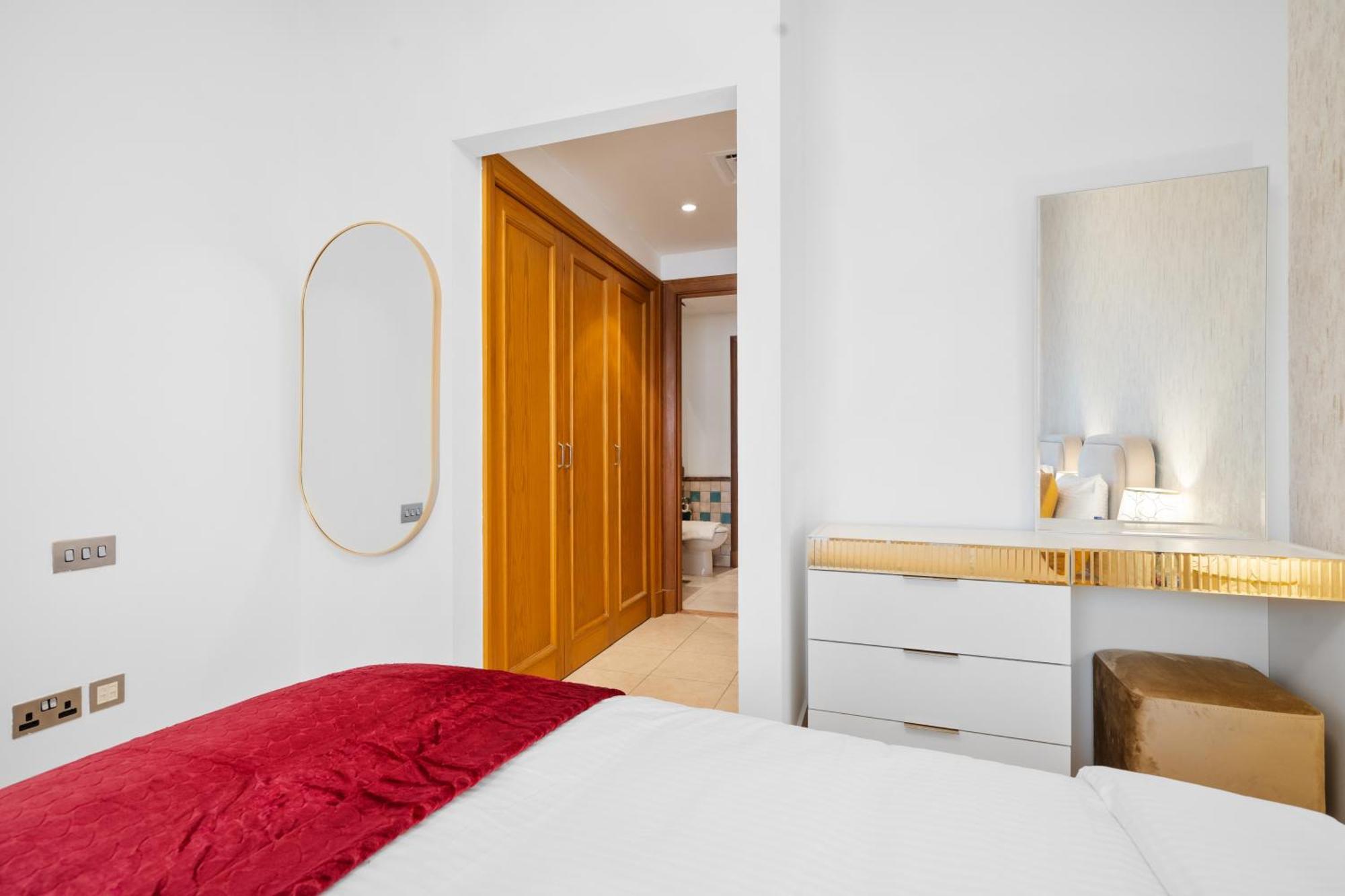 Lejlighed Luxurious Near Burj Khalifa, Free Parking