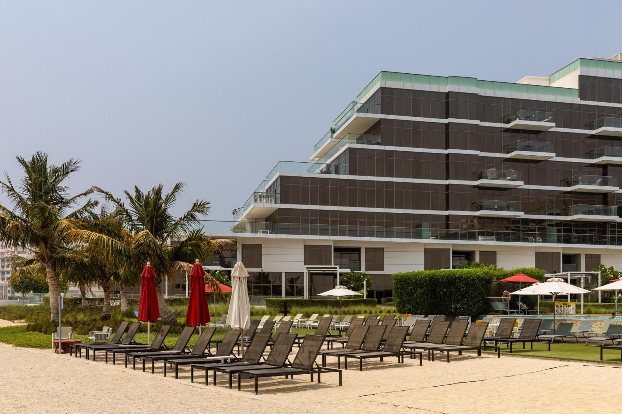 Waves - Premium Seaside Retreat With Private