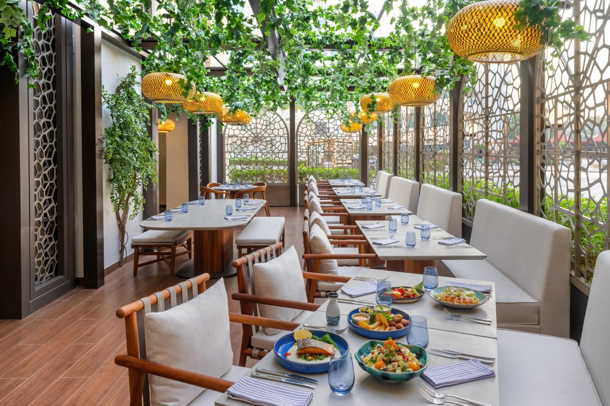 Ja Ocean View Hotel, Jumeirah Beach 5* Dubai