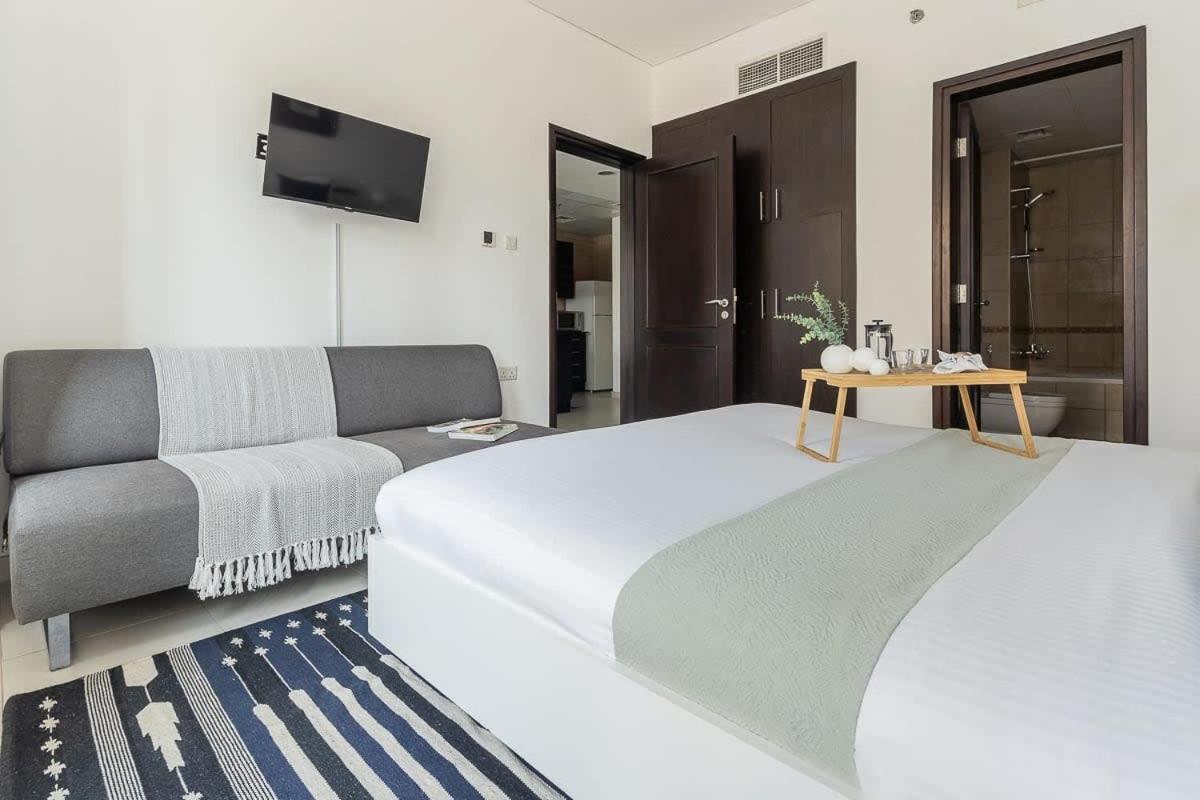 Frank Porter - Royal Oceanic Apartamento *