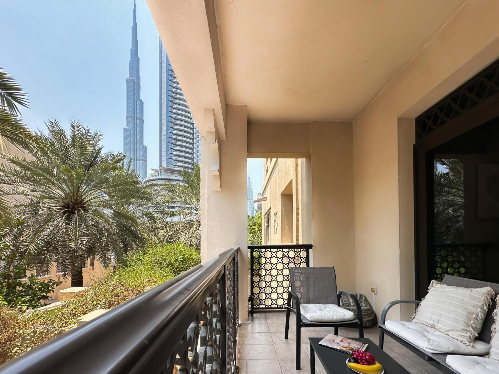 Trophy 2br Aladdin Estate W Burj Khalifa View Dubai