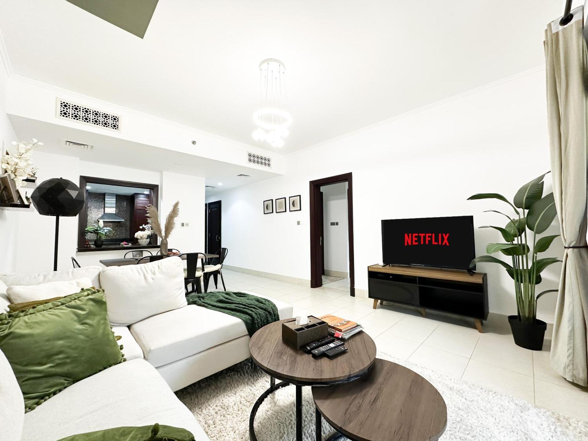 Trophy 2br Aladdin Estate W Burj Khalifa View Dubai