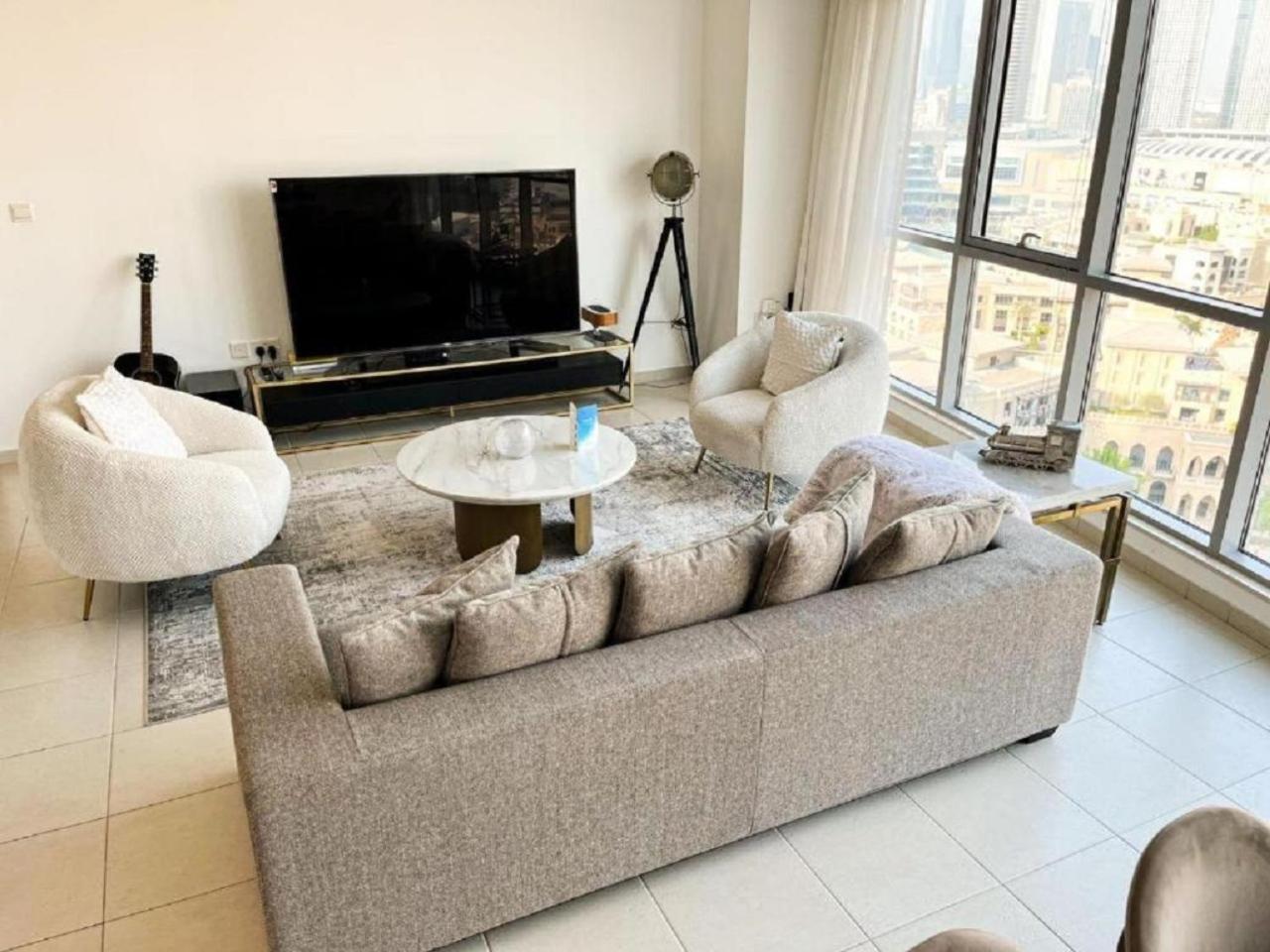 Splendid With Burj Khalifa And Fountain View Apartment Dubai