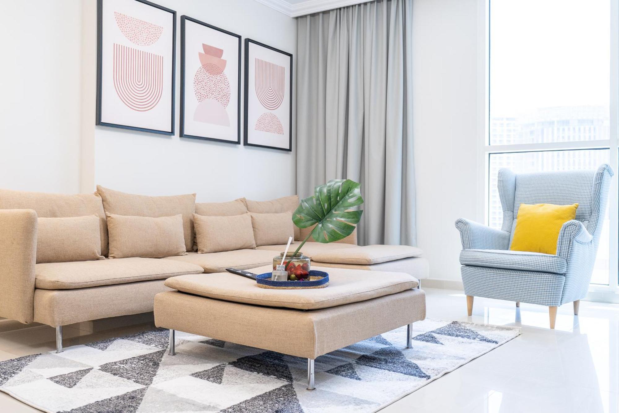 Lägenhet Heaven Crest Downtown - And 1 Bedroom 2 Minute Walk To Mall And Burj Khalifa *