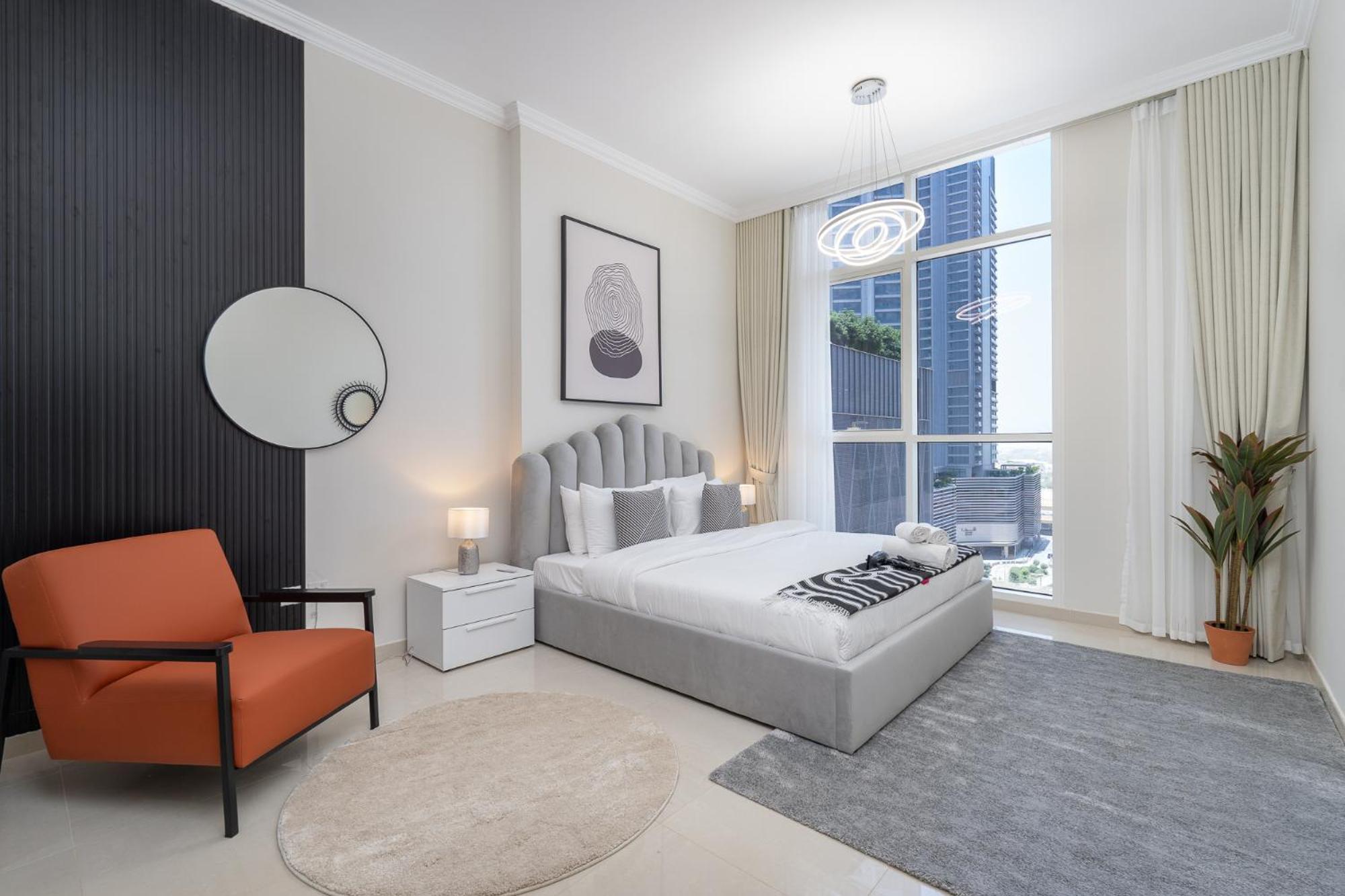 Lägenhet Heaven Crest Downtown - And 1 Bedroom 2 Minute Walk To Mall And Burj Khalifa *