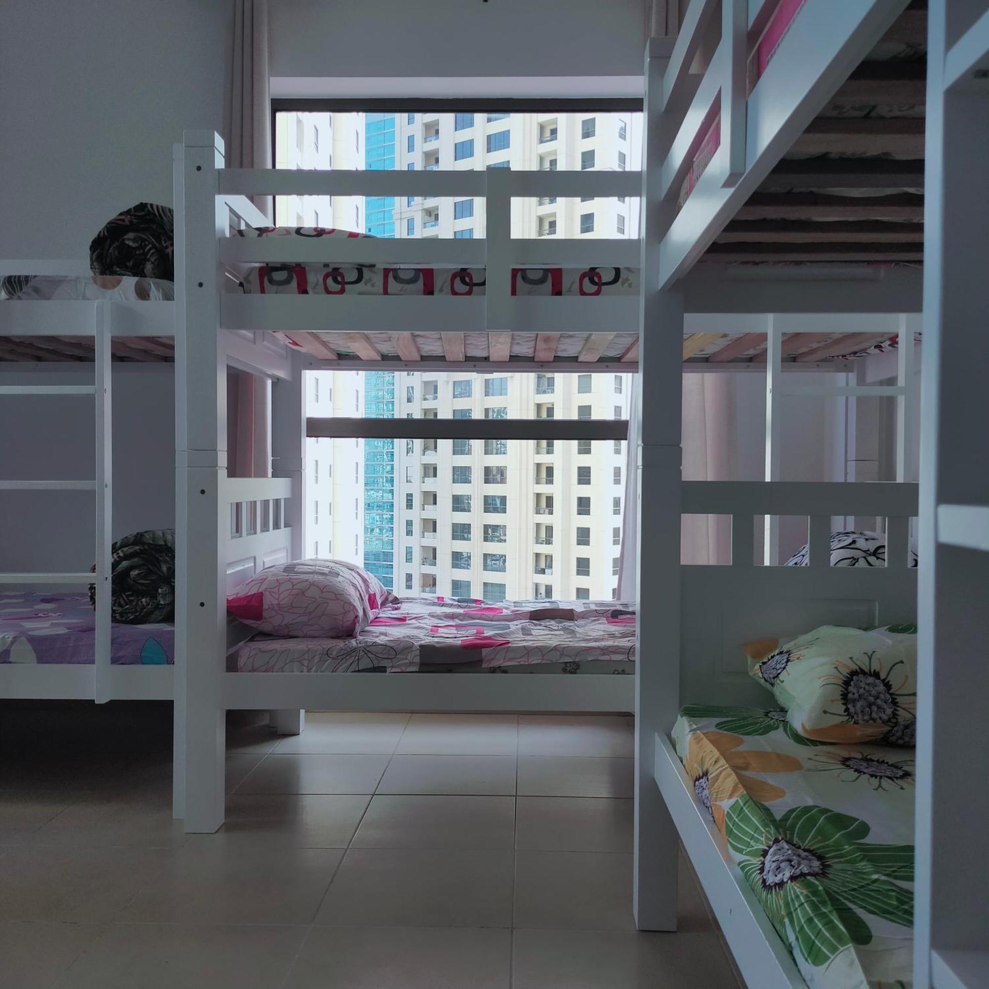 Sea La Vie Hostel *
