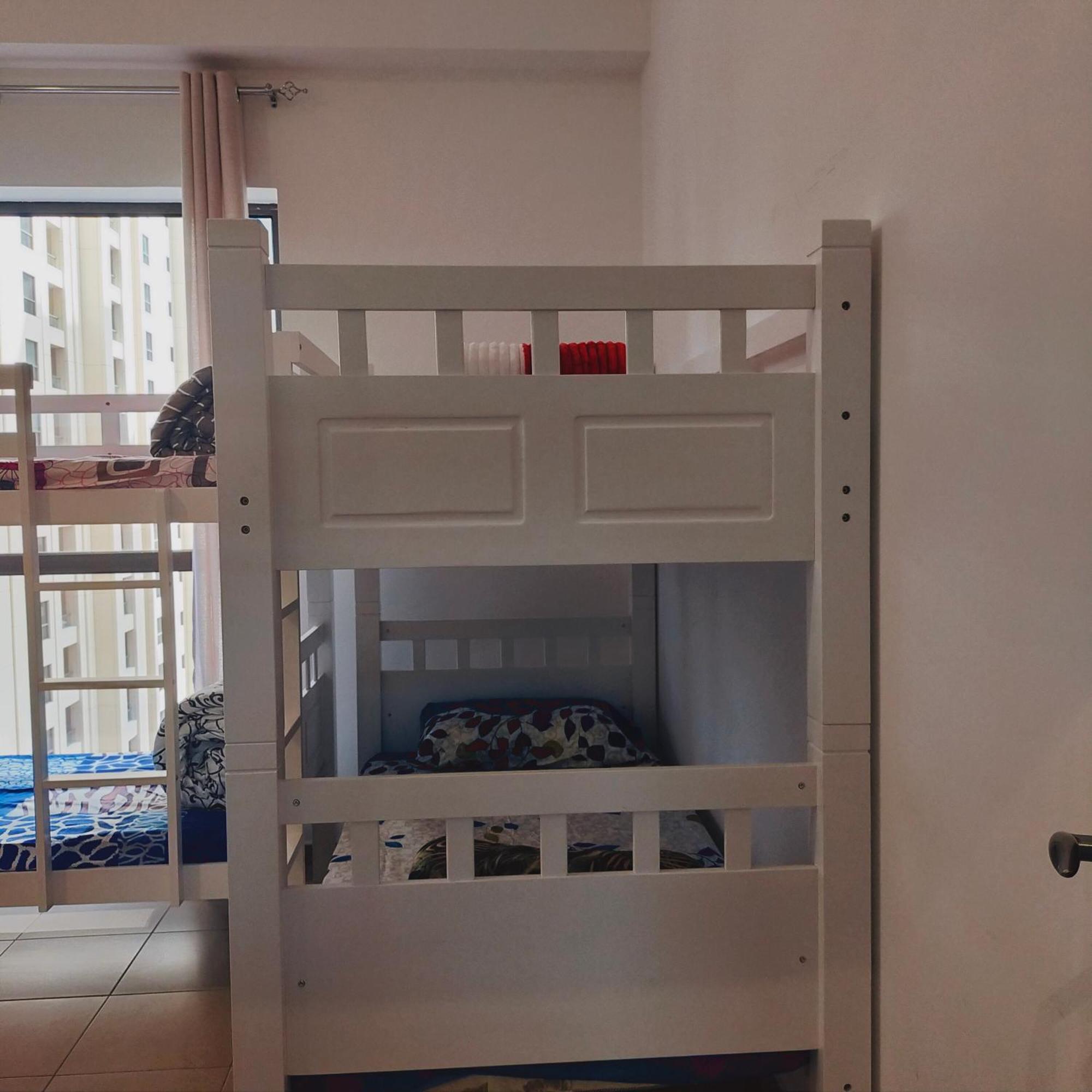 Sea La Vie Hostel *