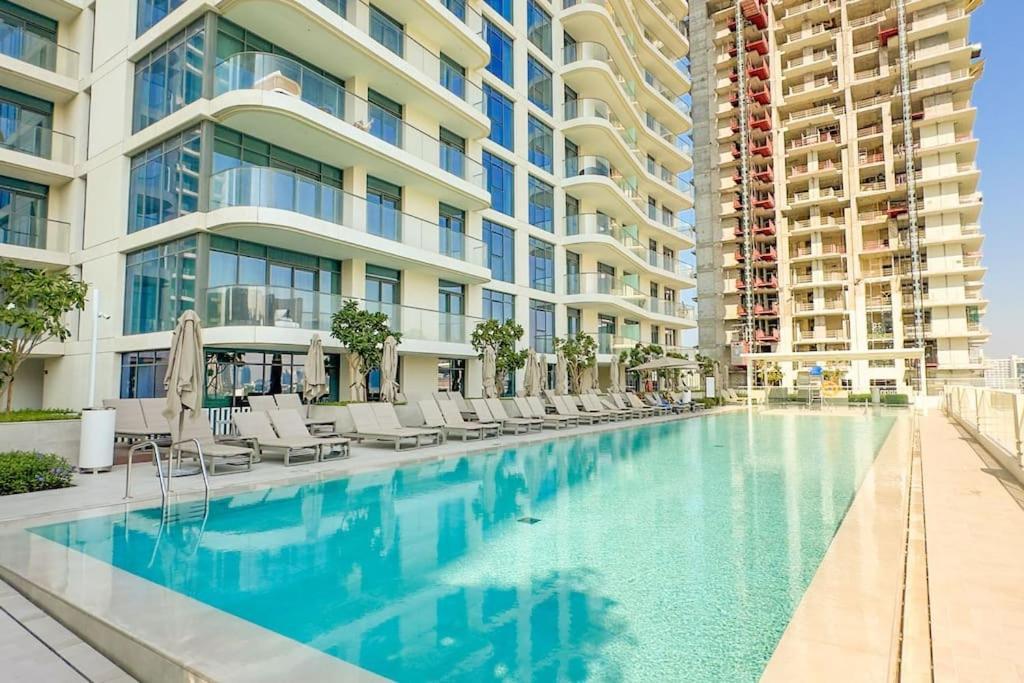 Stunning Beachfront 1br In Palm Jumeirah Dubai