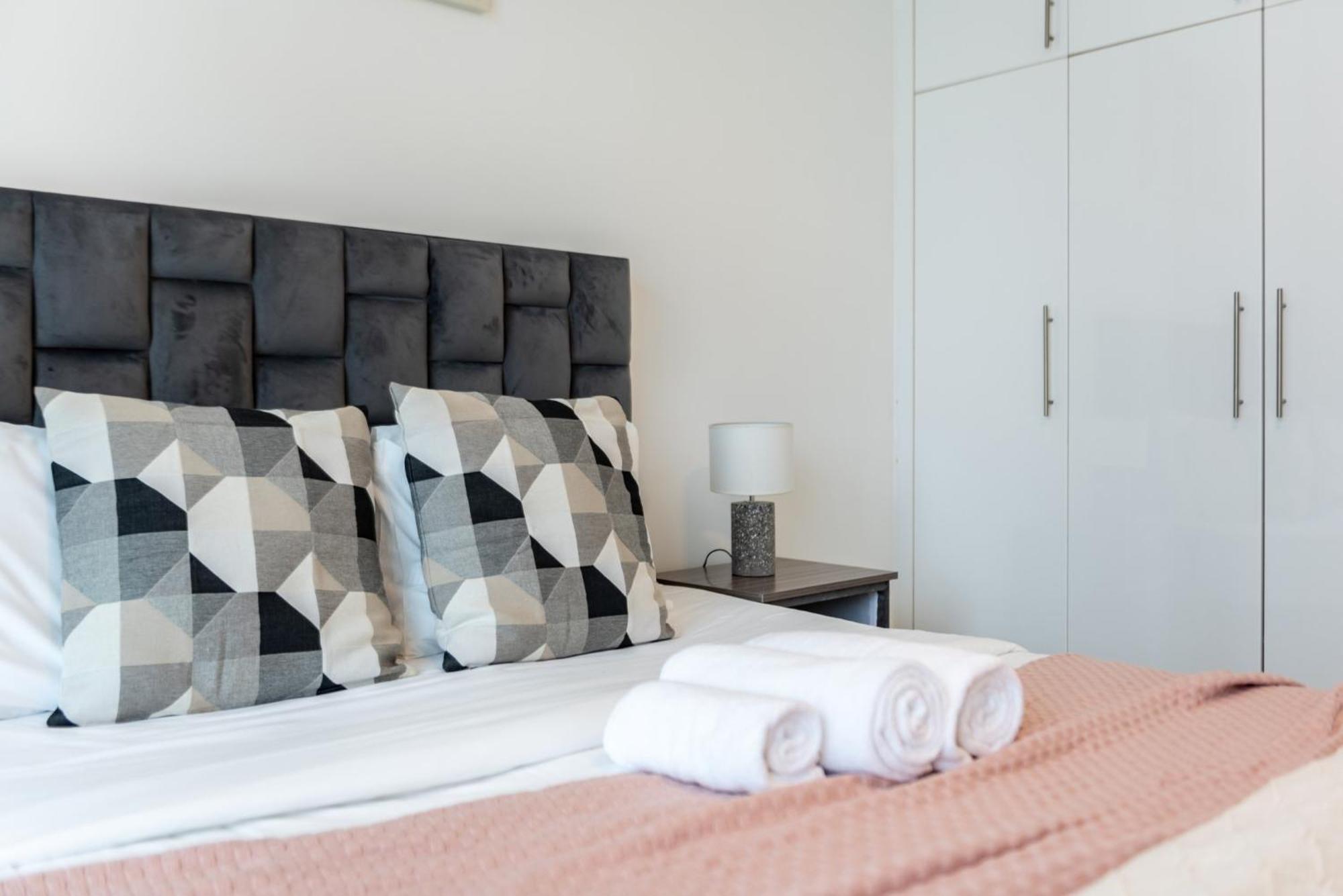 Appartement Shoresinn - Charming 1br With Marina Views *
