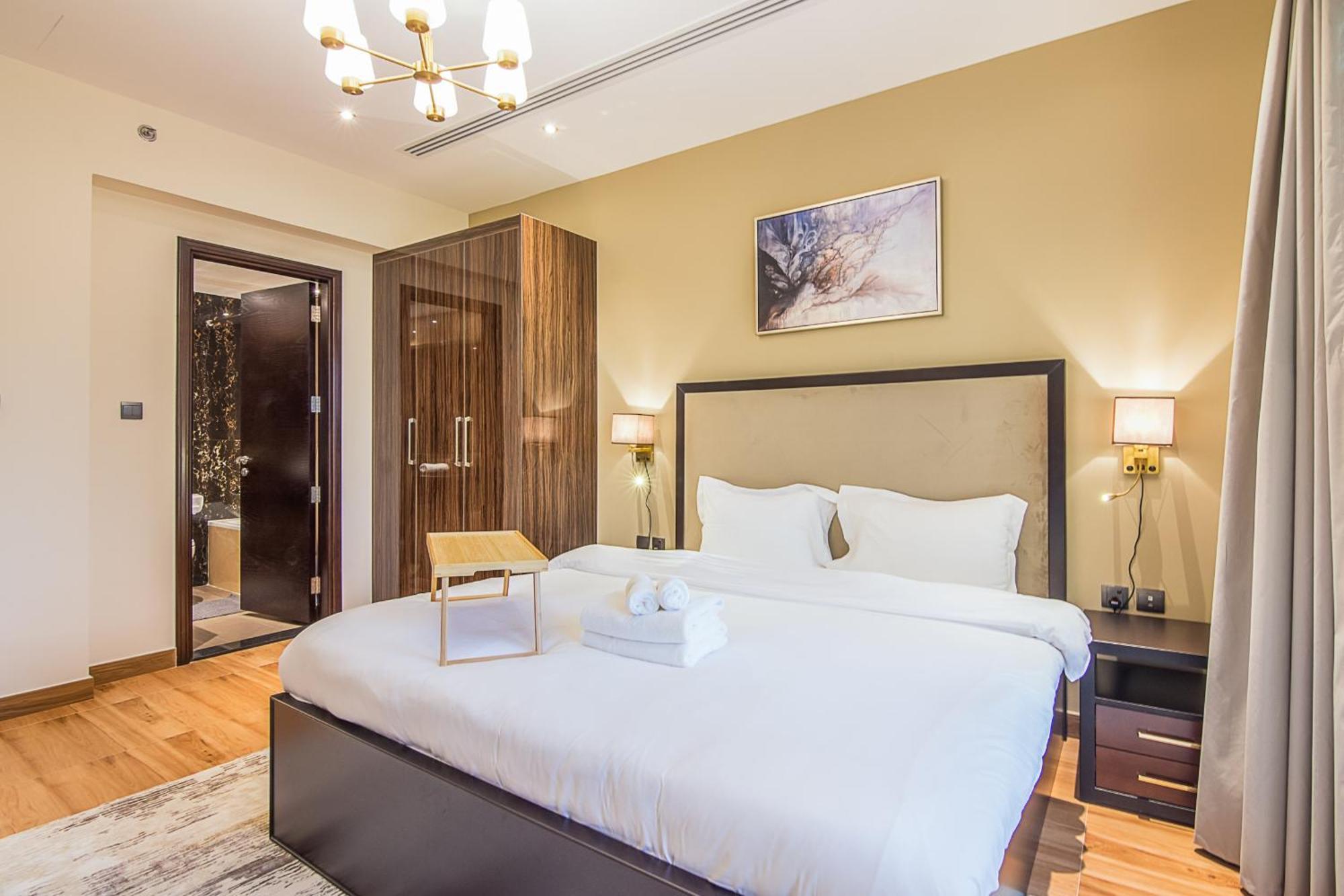 Elite 1 Bedroom Downtown Appartement *