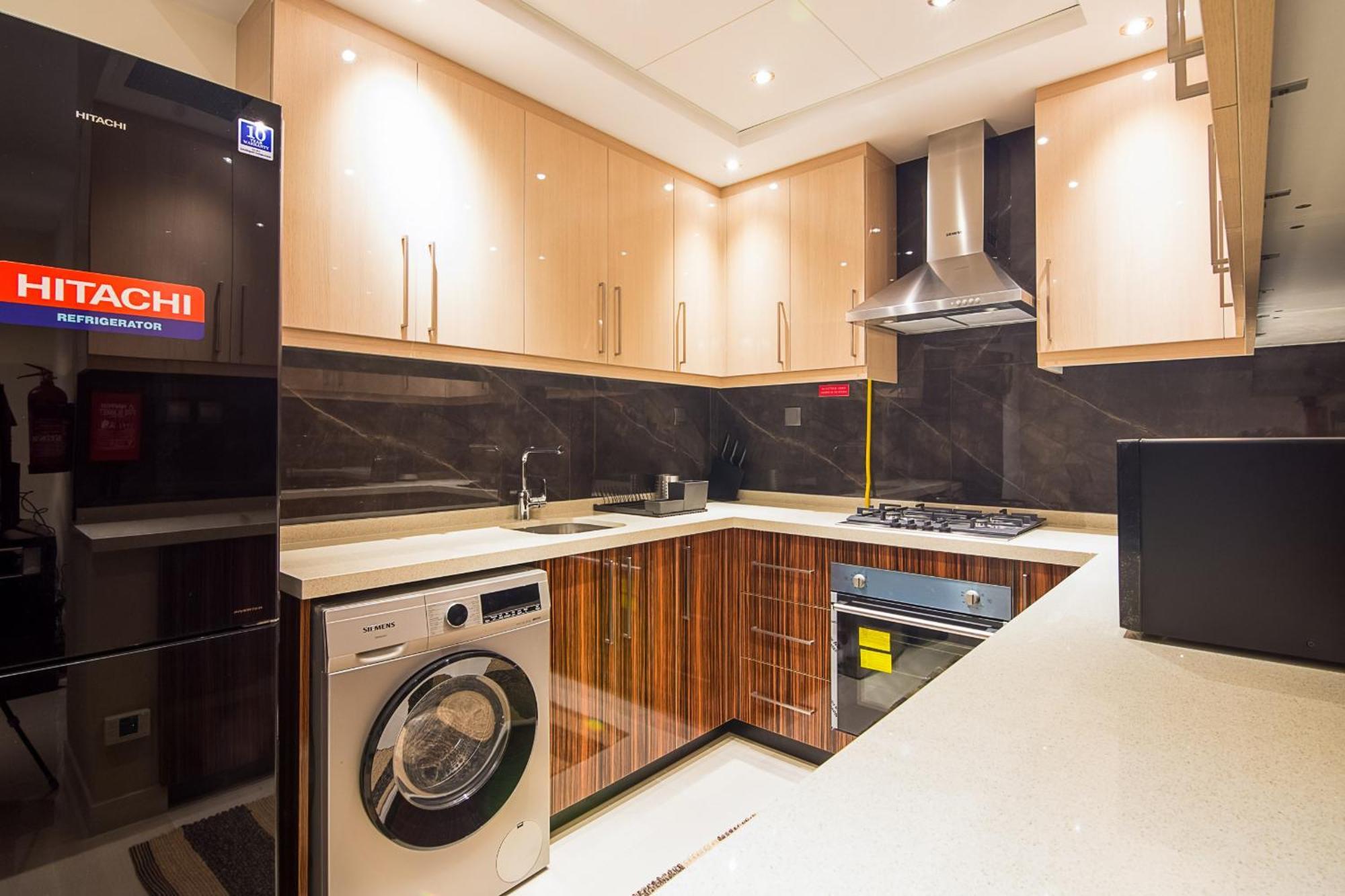 Elite 1 Bedroom Downtown *