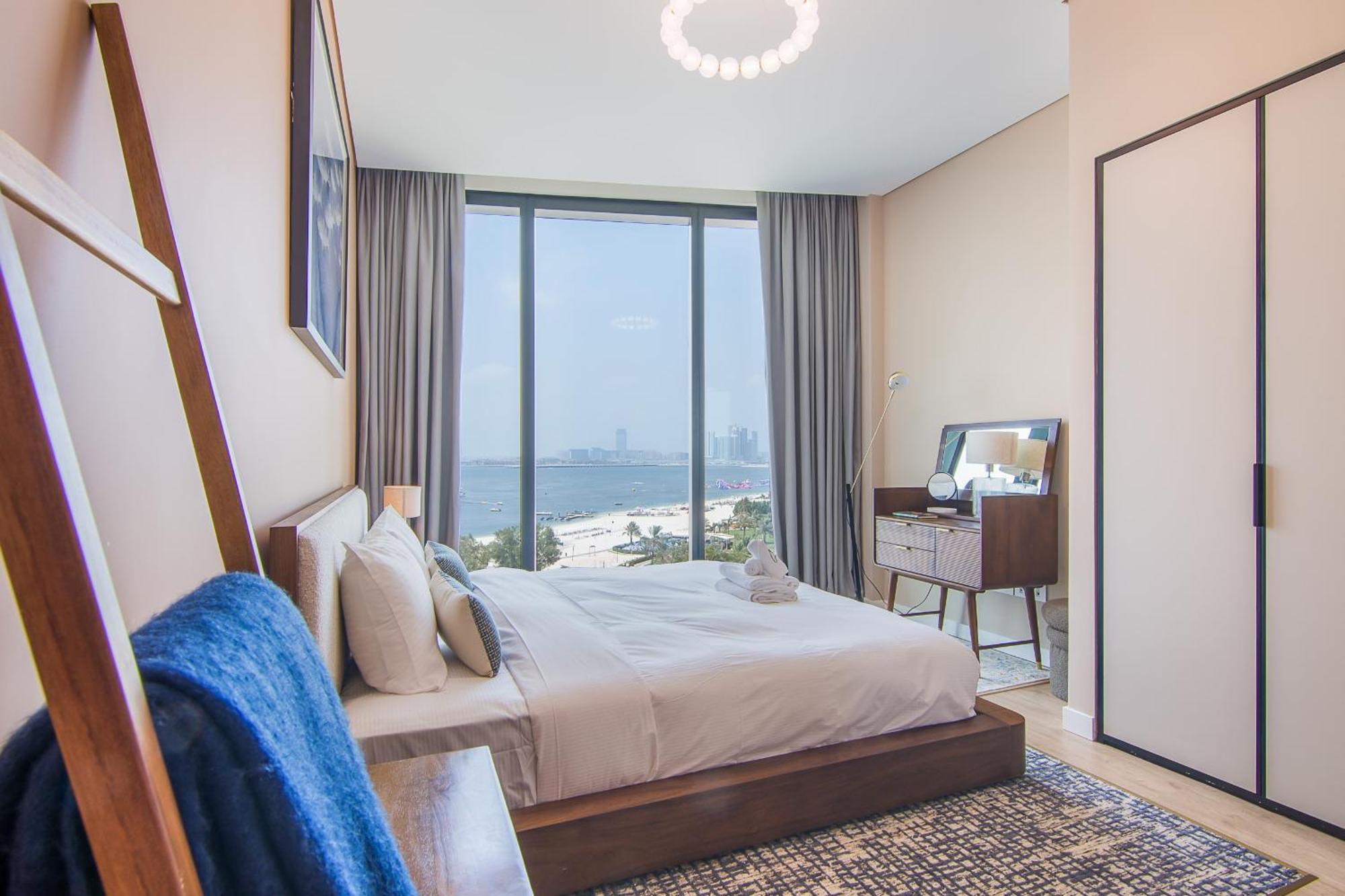 Address Residential 2 Bdr, Jbr *