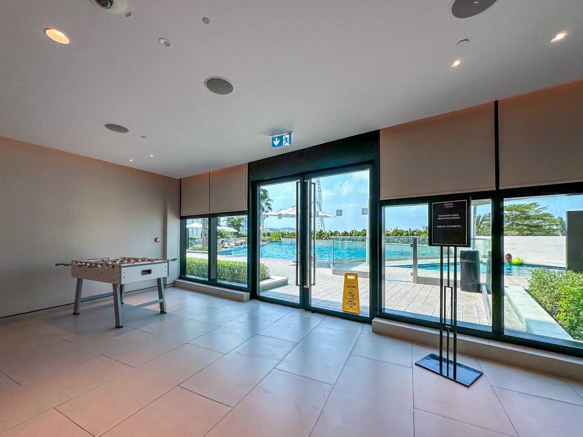 Address Residential 2 Bdr, Jbr *