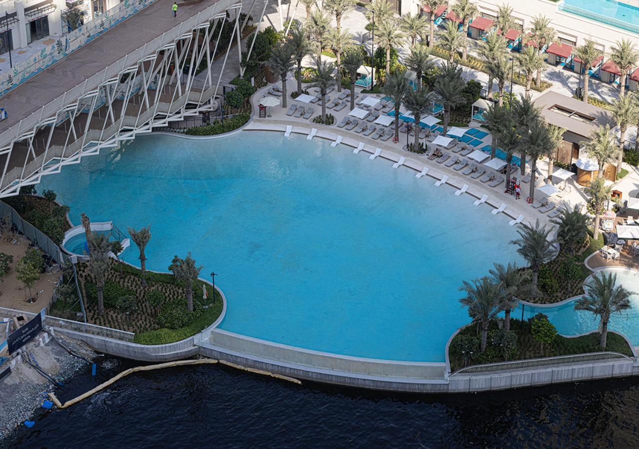 Palace Residences 2br With Stunning Creek Views Dubai