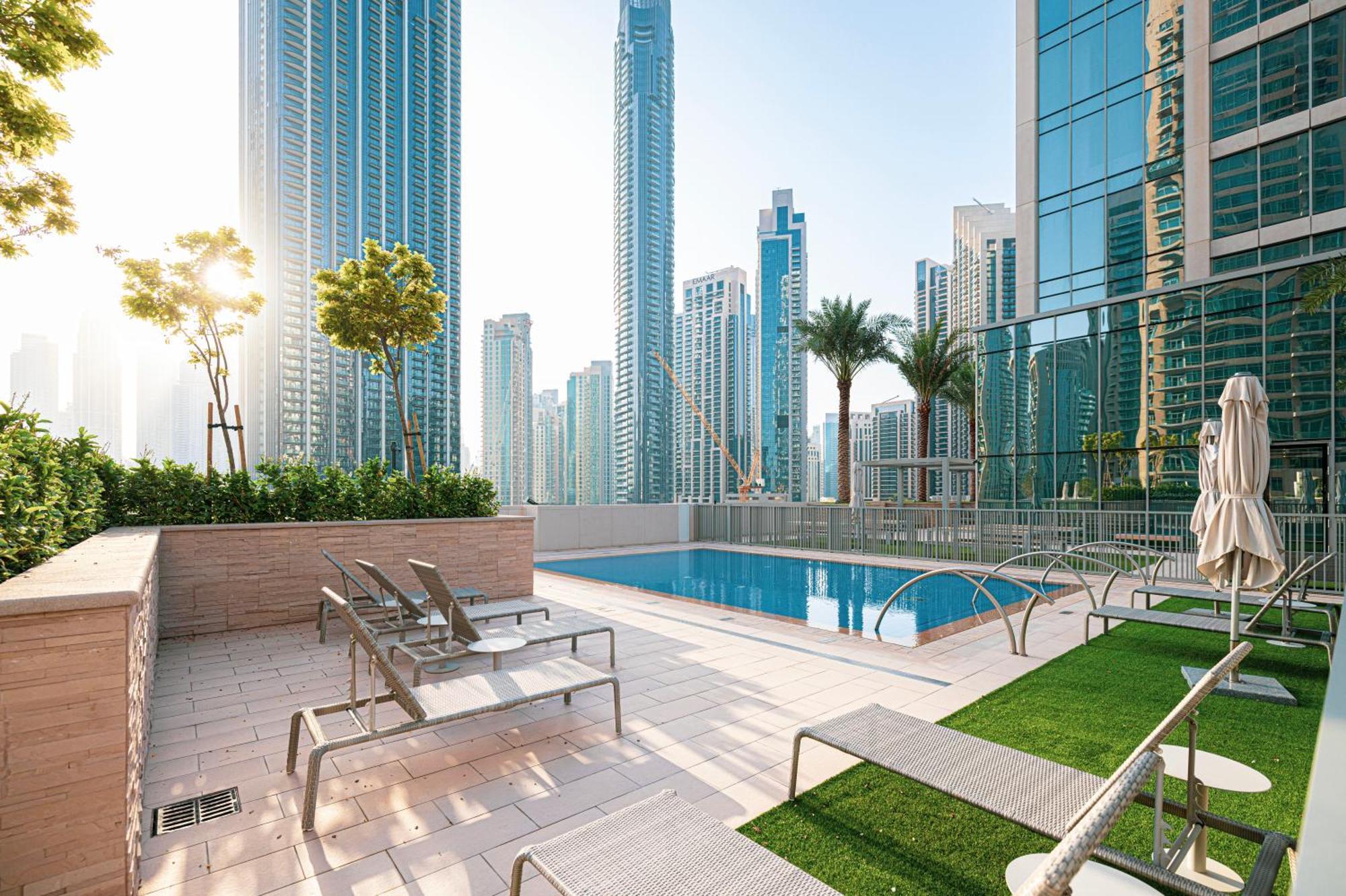 Luxury 4br In Downtown With Burj & Fountain Views Dubaï