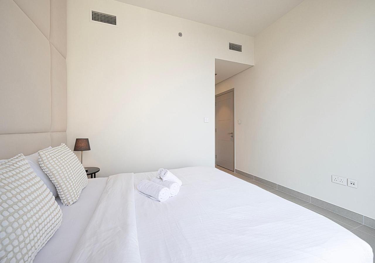 Apartment Luxury 4br In Downtown With Burj View
