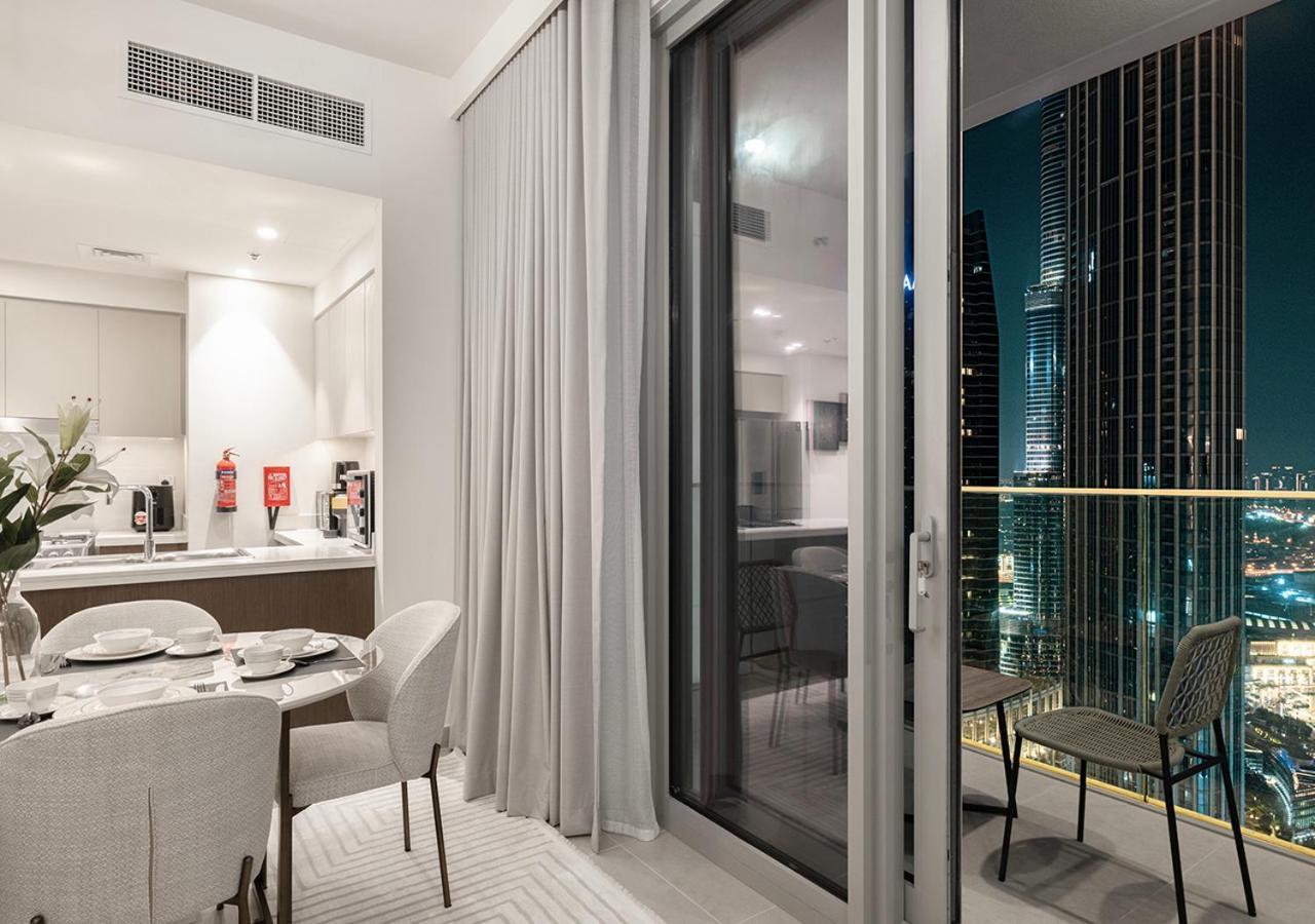 Appartement Luxury 4br In Downtown With Burj & Fountain Views Dubaï